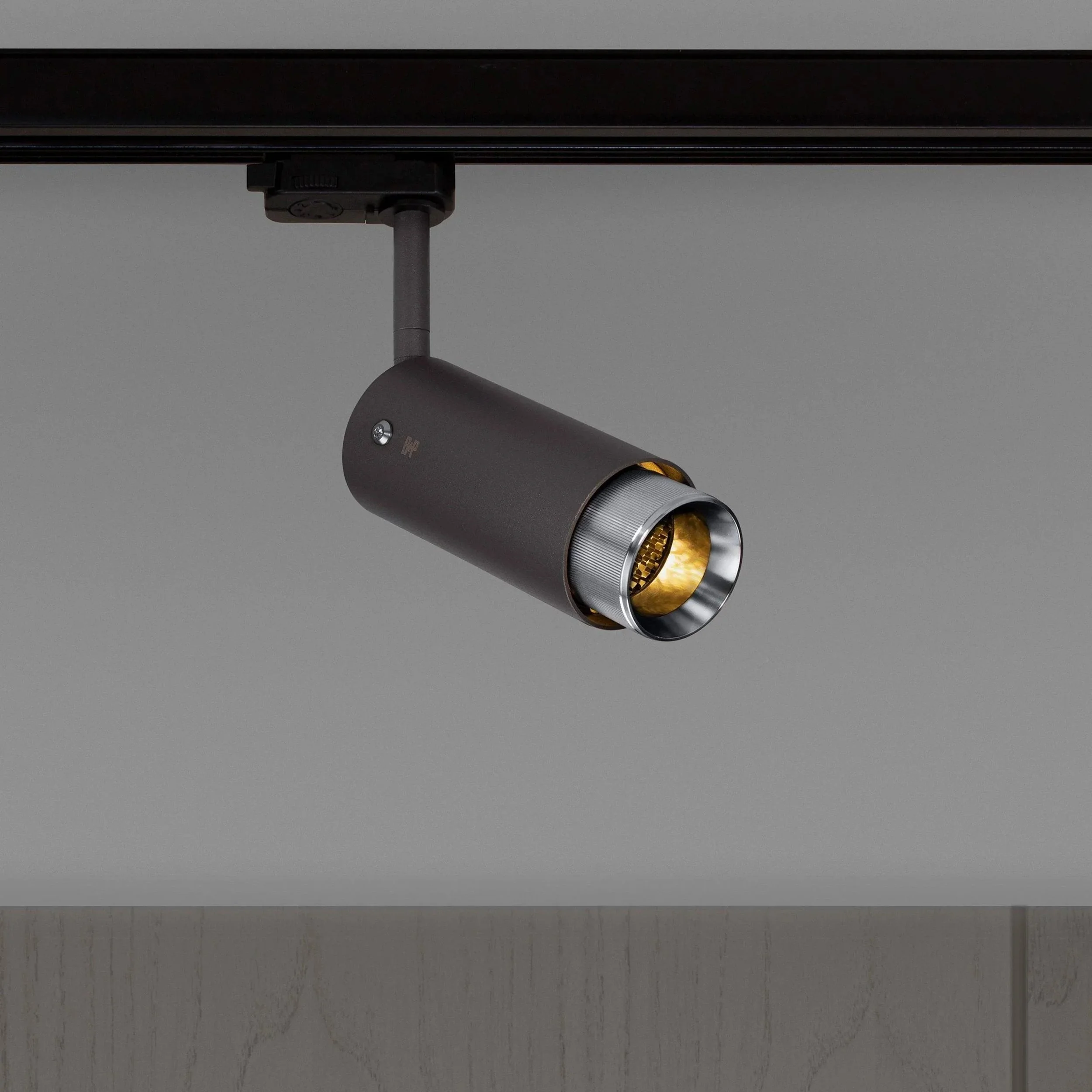reflector-pe-sina-exhaust-track-linear-graphite-buster-and-punch-paris14a-ro-10.jpg