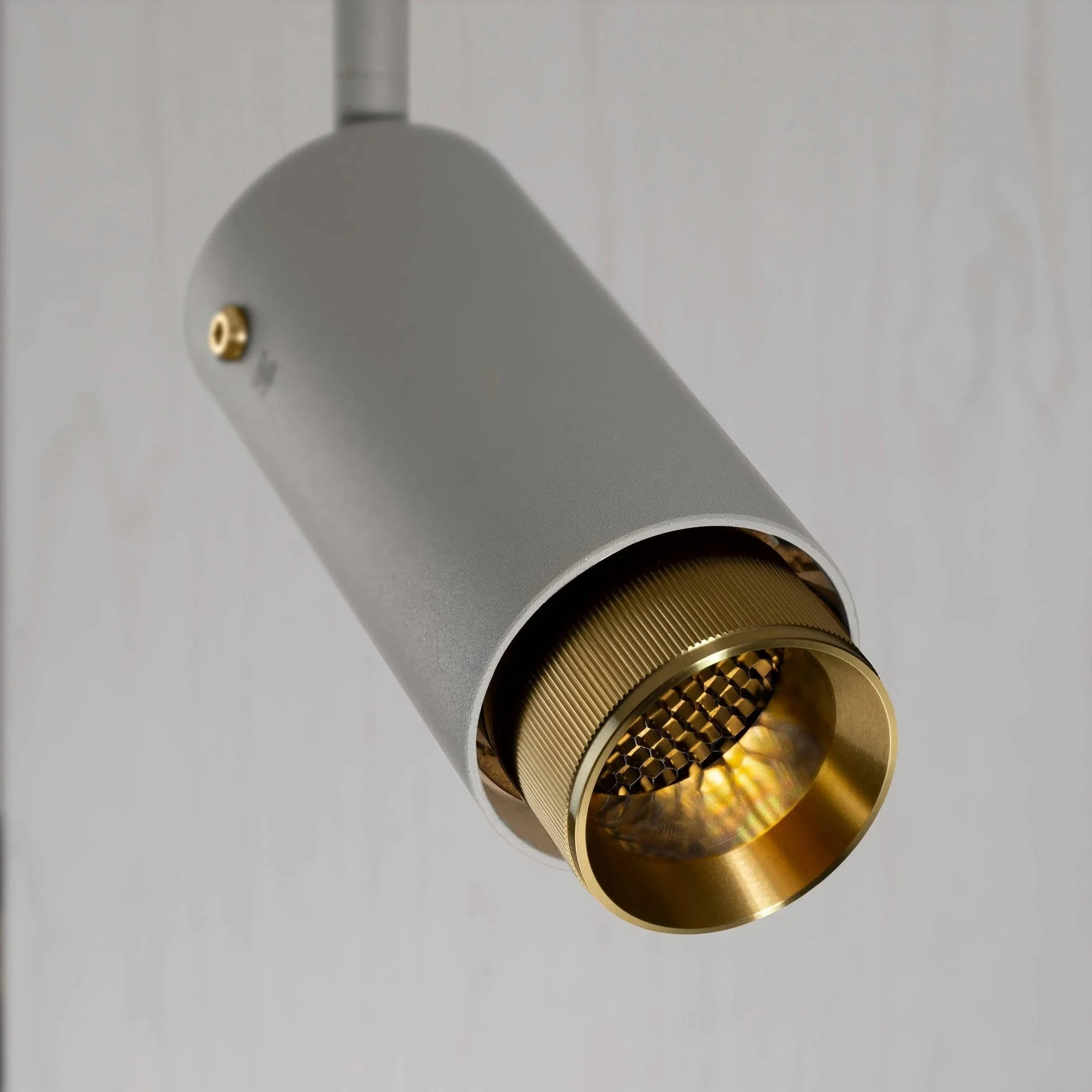reflector-exhaust-spot-linear-stone-buster-and-punch-paris14a-ro-5.jpg