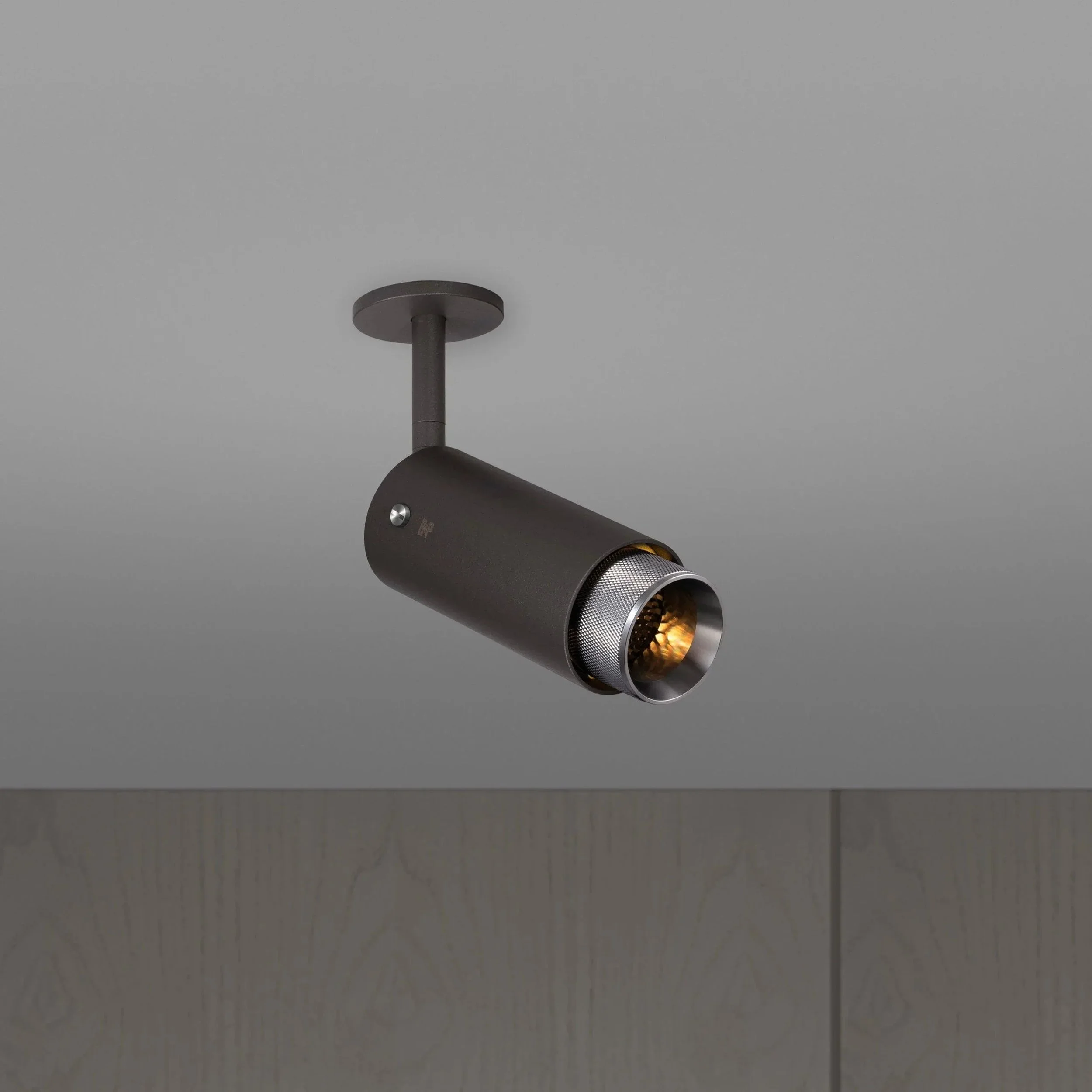 reflector-exhaust-spot-cross-graphite-buster-and-punch-paris14a-ro-10.jpg