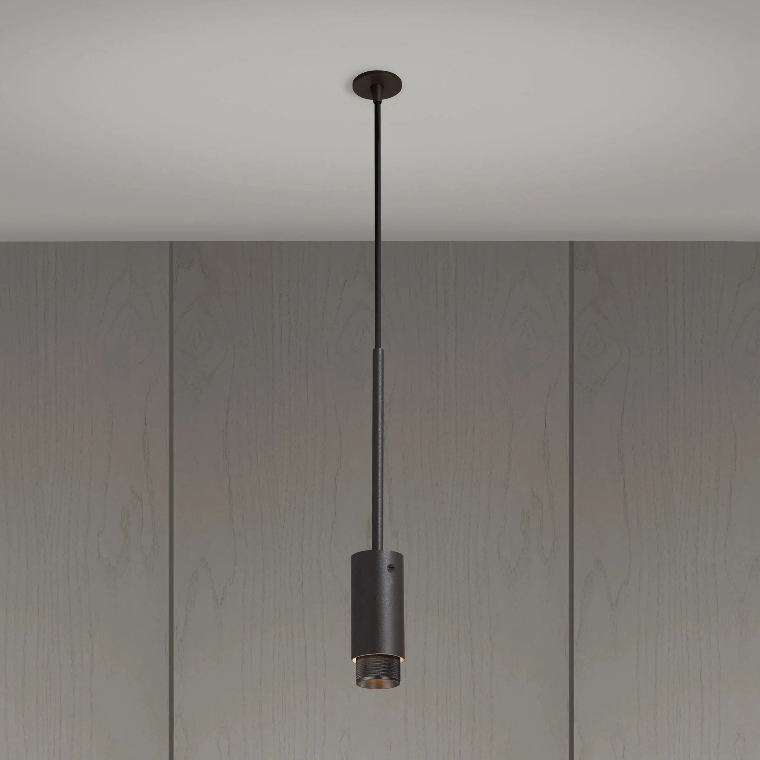 pendant-exhaust-cross-graphite-buster-and-punch-paris14a-ro-3.jpg
