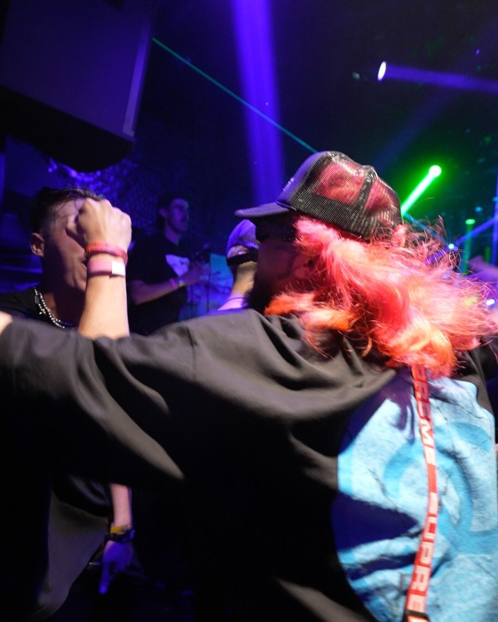 ARIZONA WAS VIRAAAAL AF 😵&zwj;💫

SHOUTOUT AFTER12, LUGH, DACK JANIELS, PIERCE AND EVERYONE WHO PULLED UP B2B2B2B WAS HELLA TUFF

WHOLE LOTTA $TUNNA $HIIIIII MANE

📸 @schreerluck @sebsandler