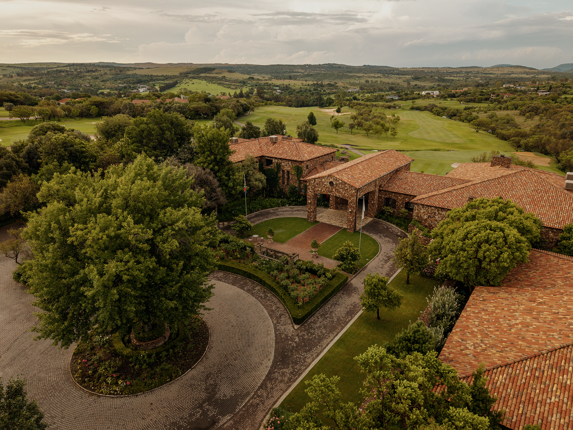 DJI_20251201175307_0624_D-HDR.png