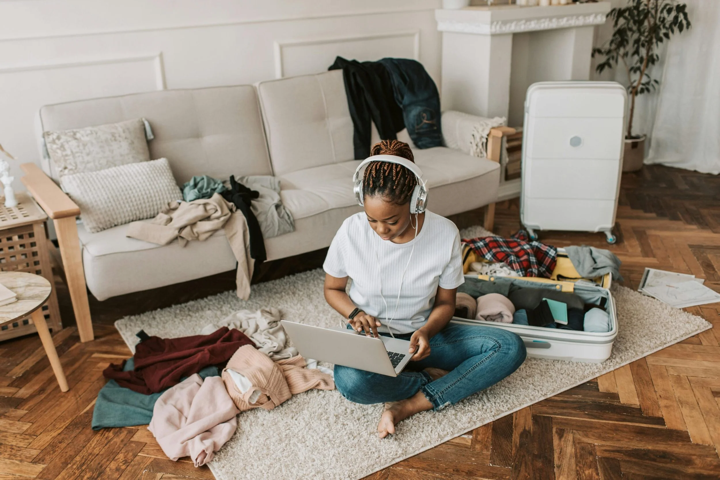 My Go-To Travel Essentials: A Jetsetter’s Besties