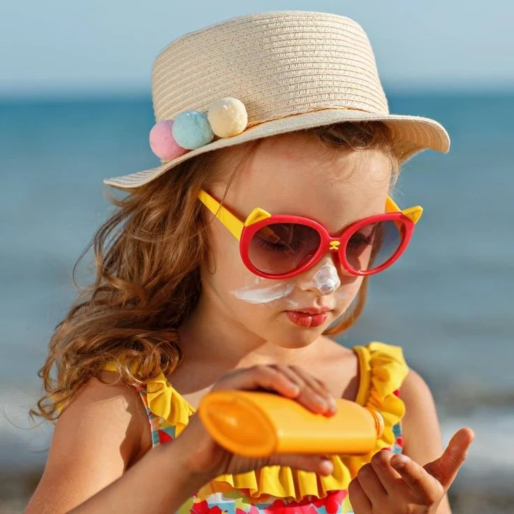 Güneş Koruyucu Kullanımının Önemi ve İpuçları