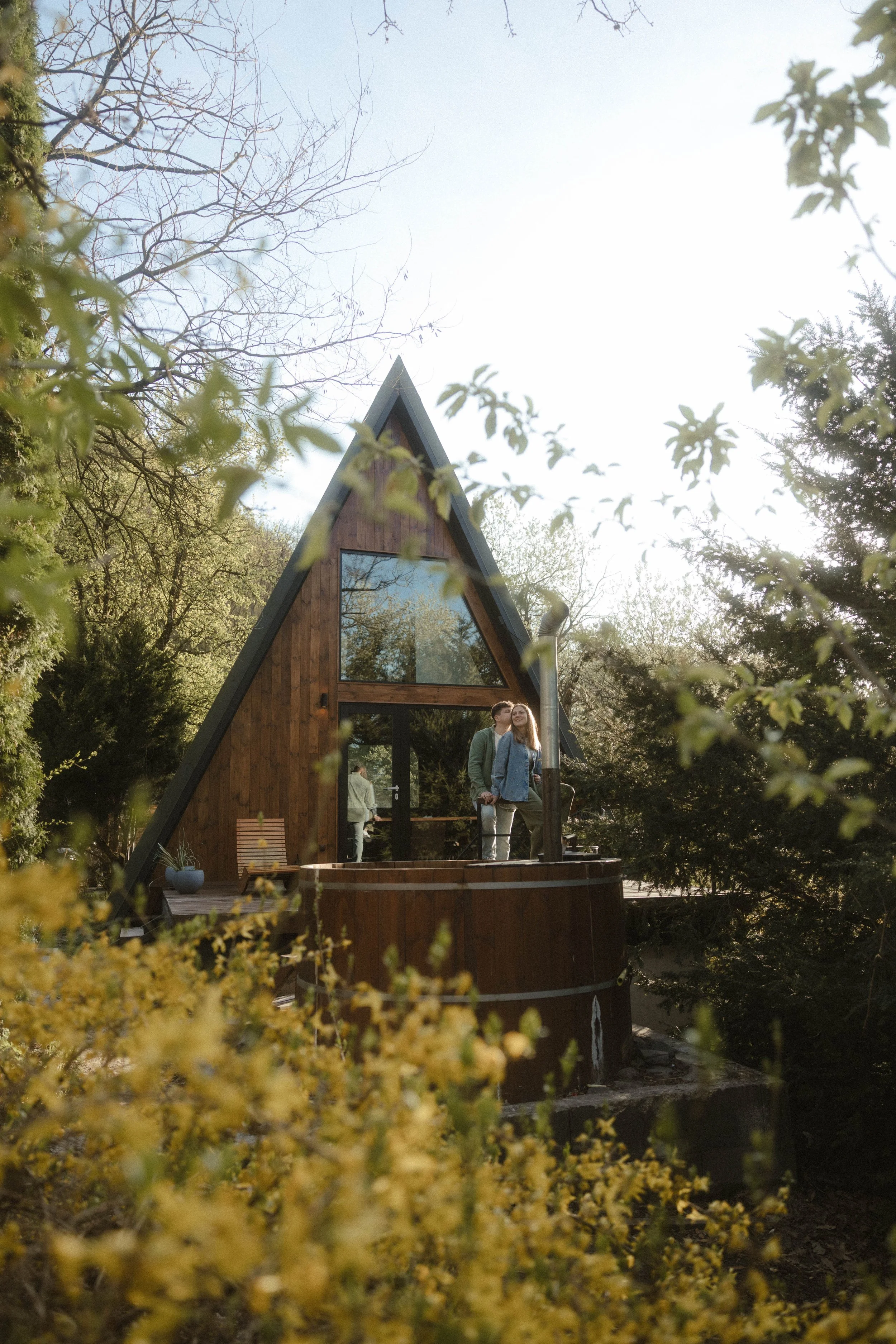 Alina & Nici_Cabin Couple Shoot_Hungary-60.jpg