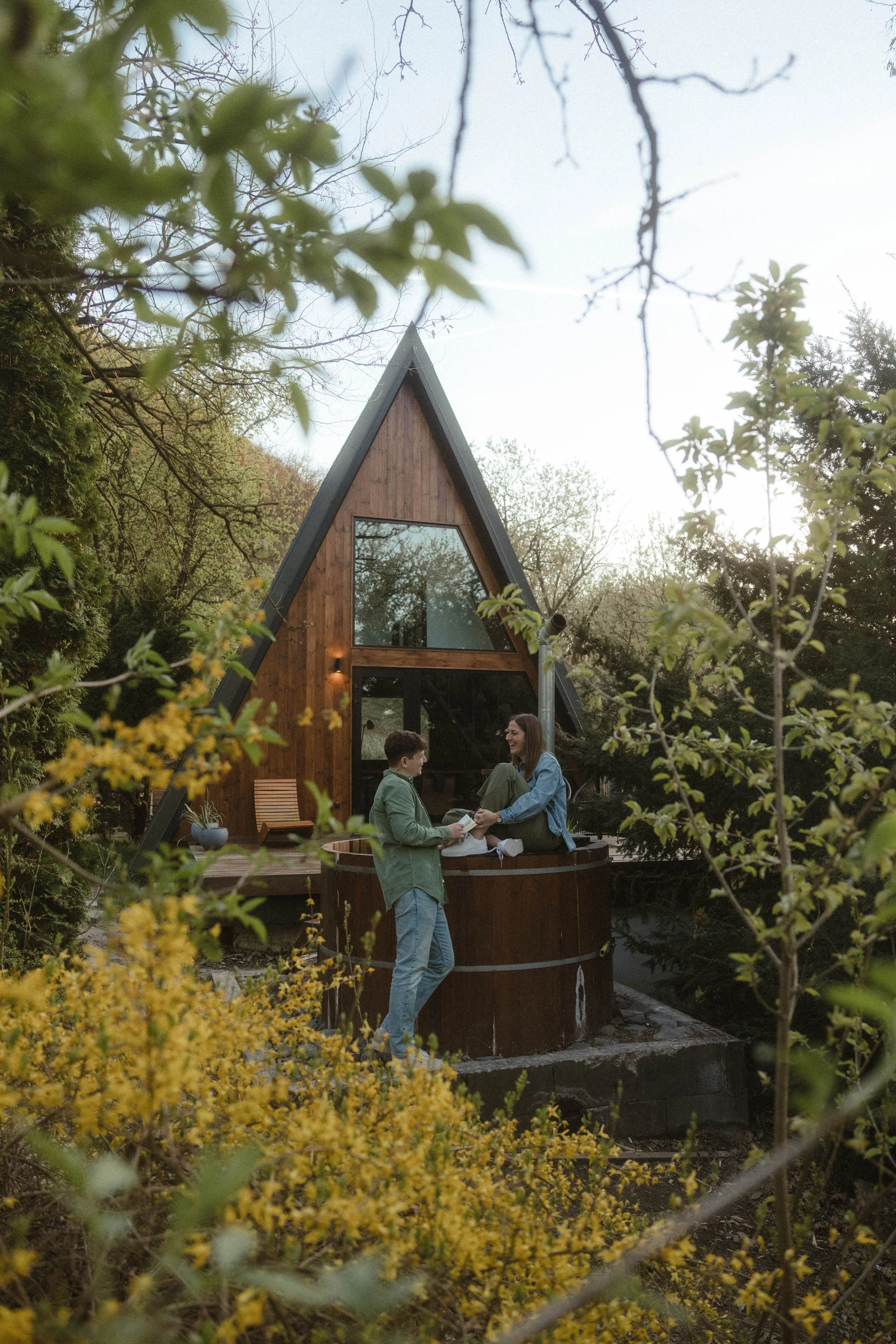 Alina & Nici_Cabin Couple Shoot_Hungary-123.jpg