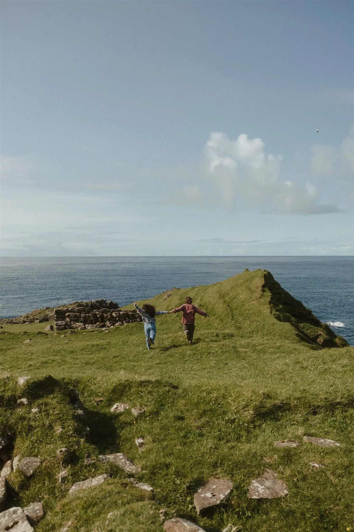 Mykines island Hailee & Andrew_by Timna Rosenthaler-117_websize.jpg
