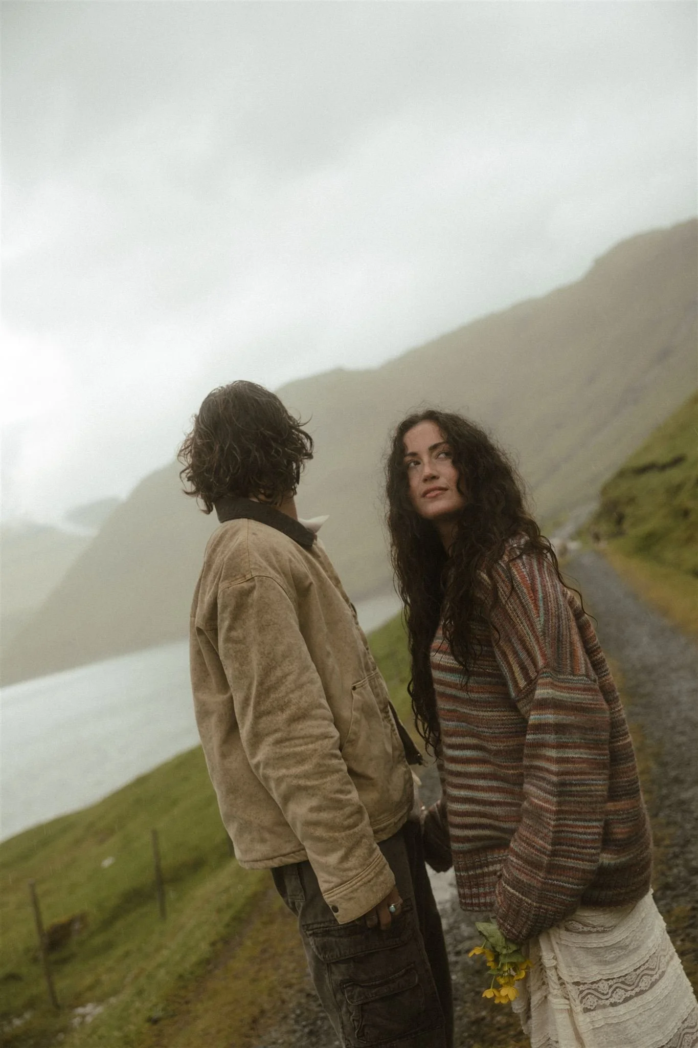 Sheep & rain Hailee & Andrew_by Timna Rosenthaler-41_websize.jpg