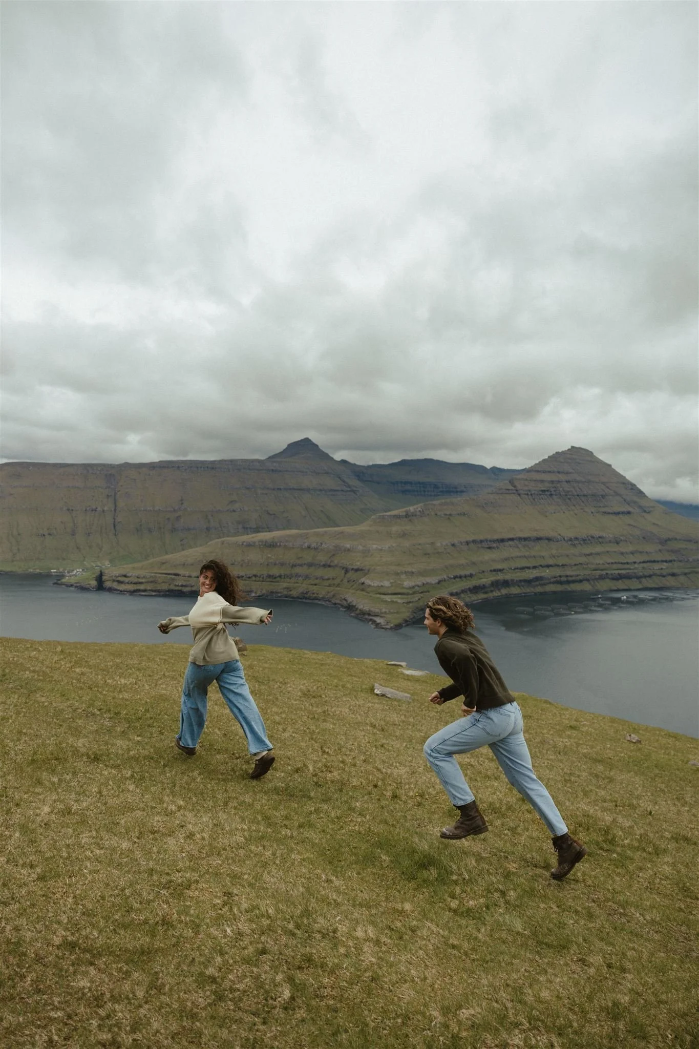 Hike Hailee & Andrew_by Timna Rosenthaler-33_websize.jpg