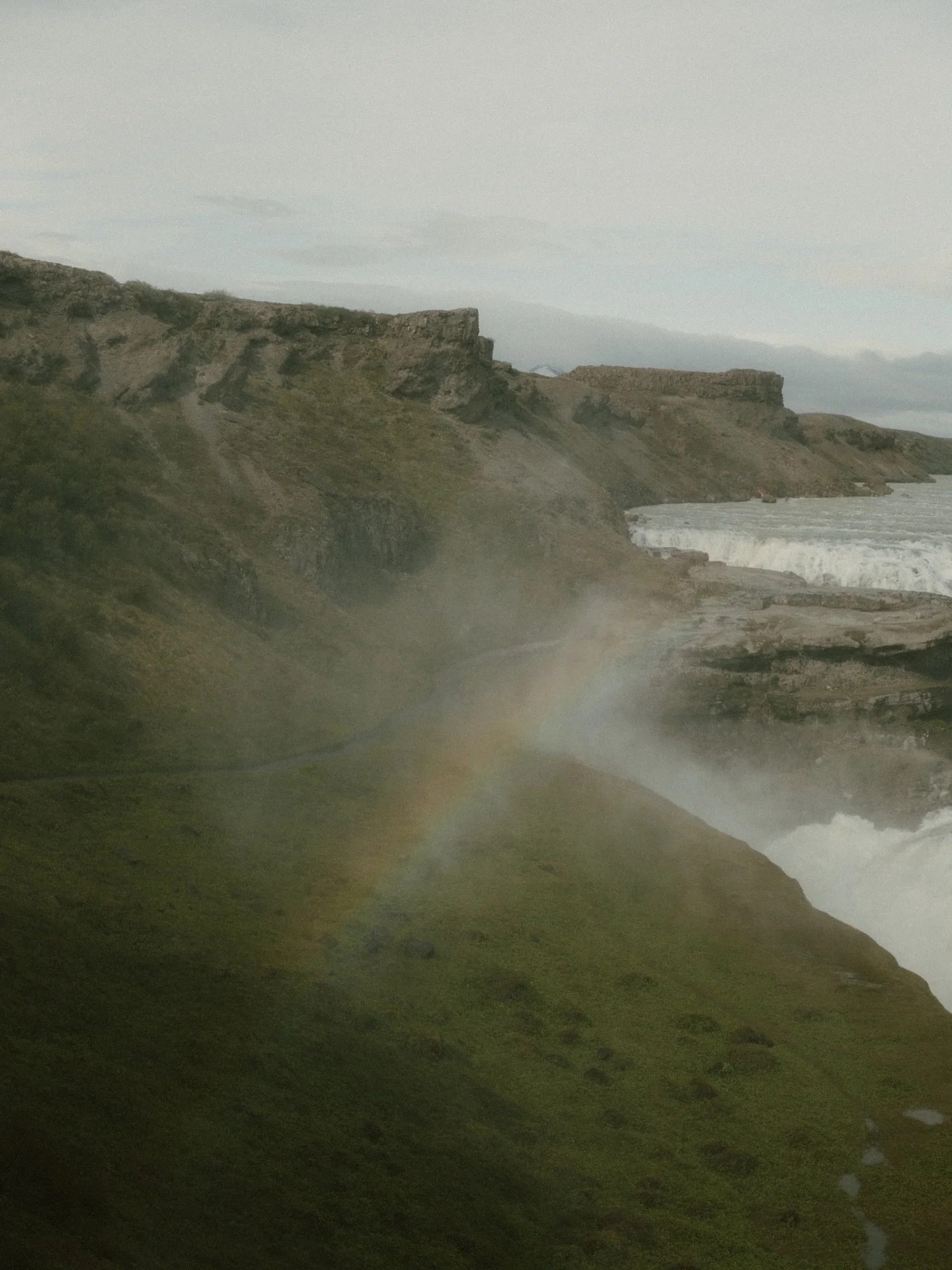 Throwback to Iceland. A place that felt wild in every possible way - wind, sandstorms, then suddenly sun again. We just kept chasing waterfalls, stopping for wild horses, wandered through endless lupine fields with glaciers in the background, and com