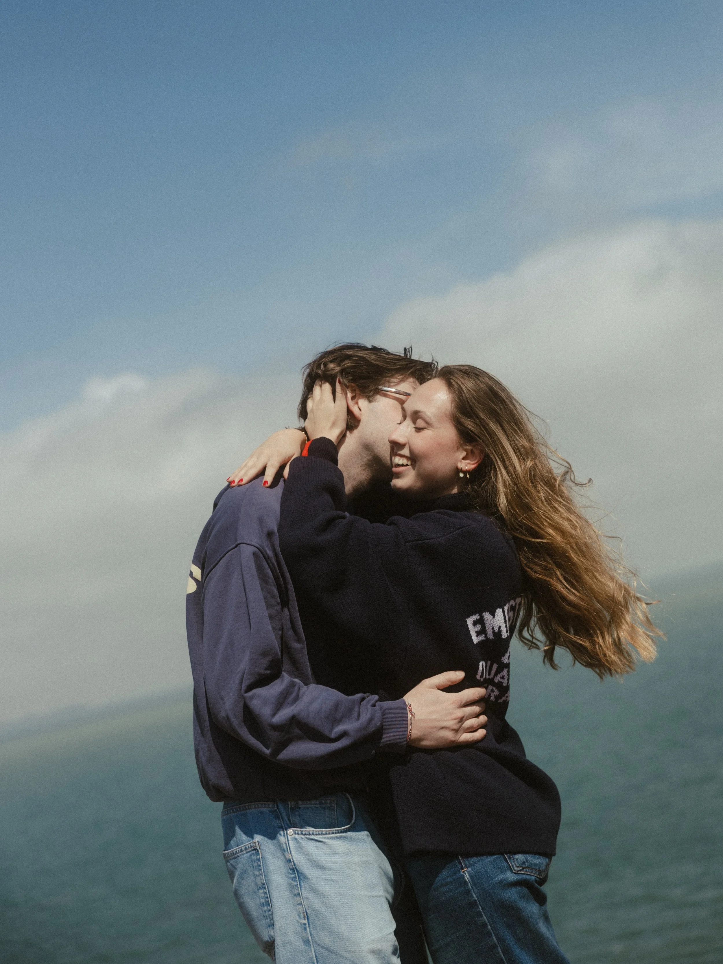 On the last day of my Ireland trip back in April, I visited the Howth Cliffs Walk near Dublin. The weather was incredible and while exploring I met E+J, complete strangers and fellow travelers. The scenery was too beautiful (and they were too cute!) 