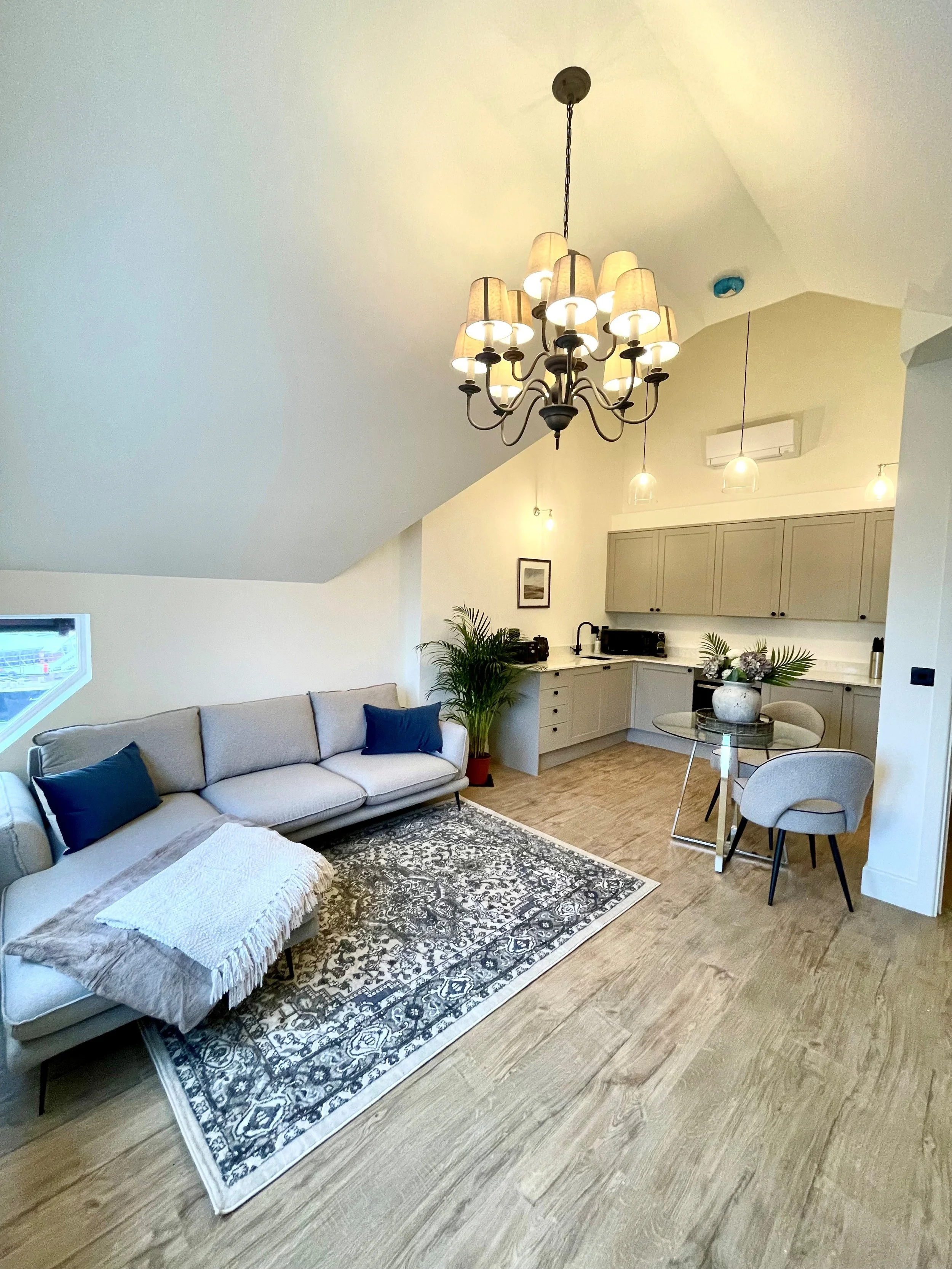 short term lets builder.jpg