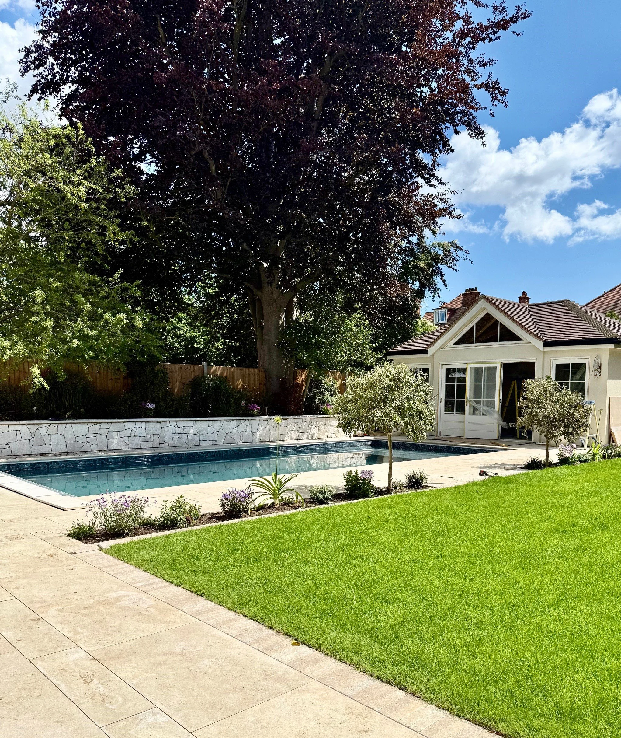 swimming pool builder in essex.jpg