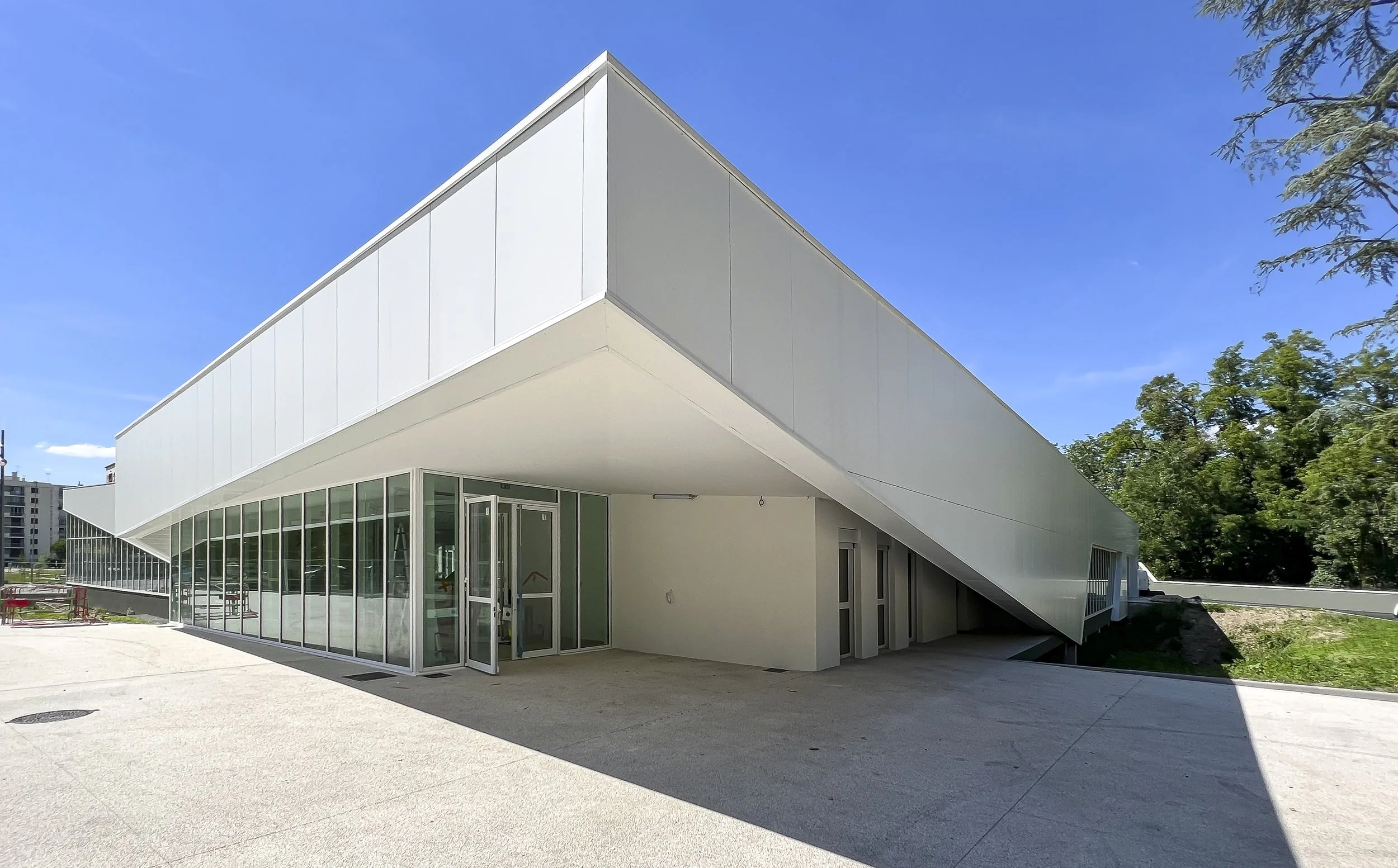 06 BOURGOIN EXT 8.jpg
