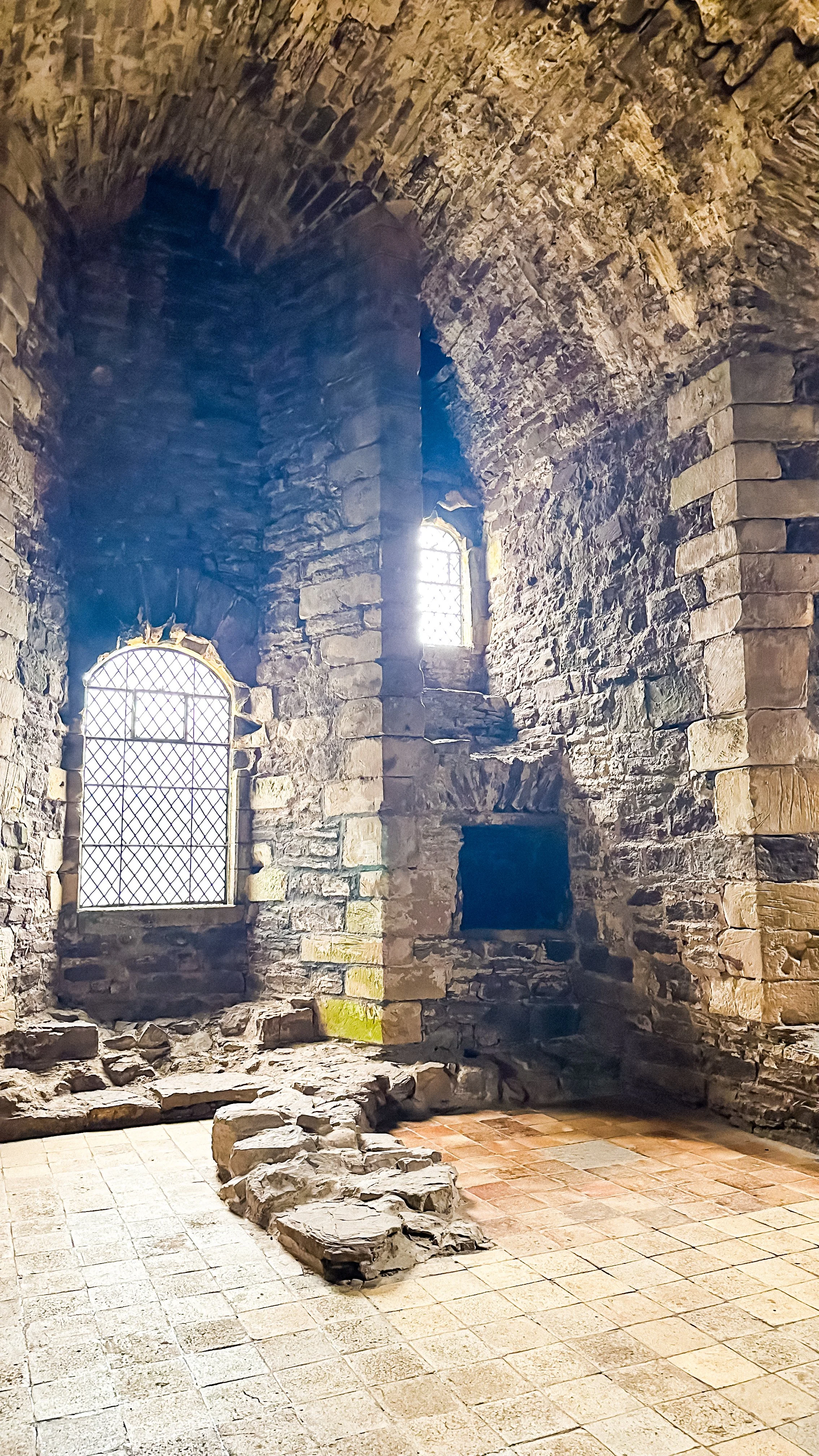 wander-senses-doune-castle-interior-highlands-scotland.jpg