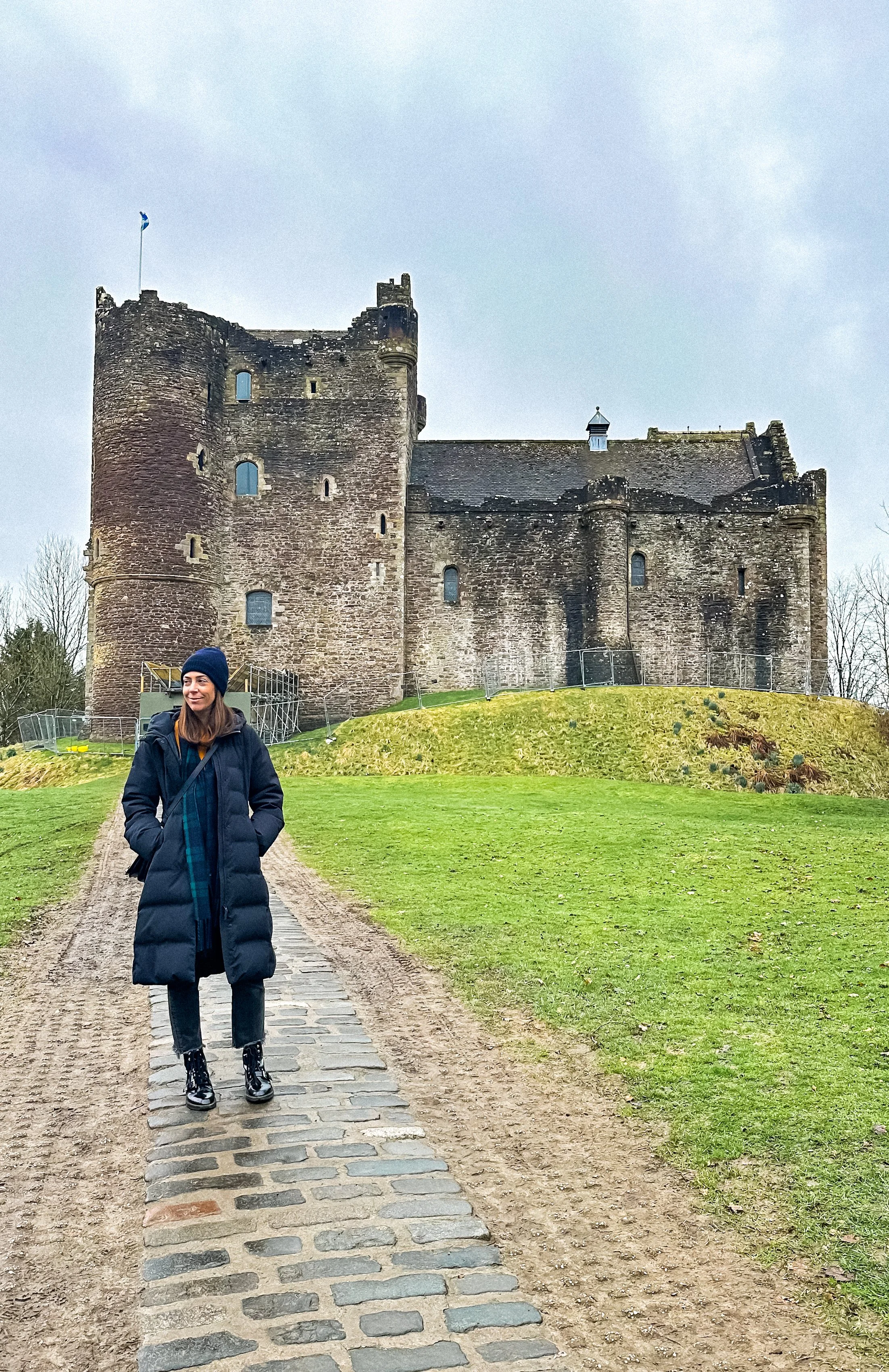 wander-senses-doune-castle-exterior-view-highlands-scotland.jpg