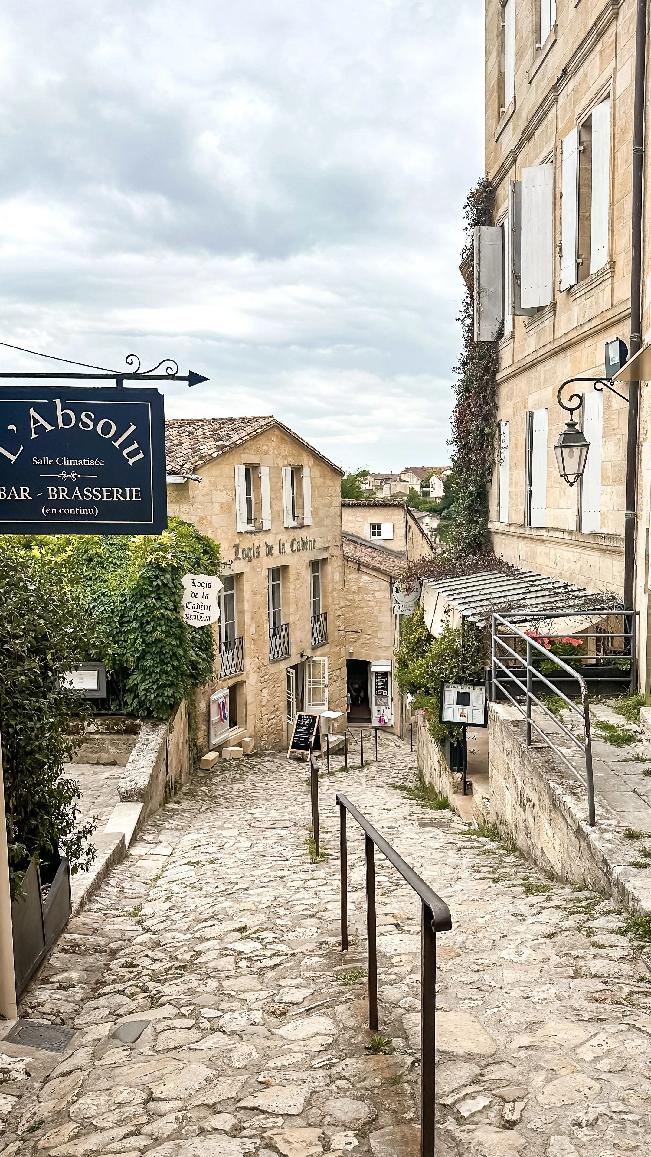 wander-senses-saint-emilion-city-center.JPEG