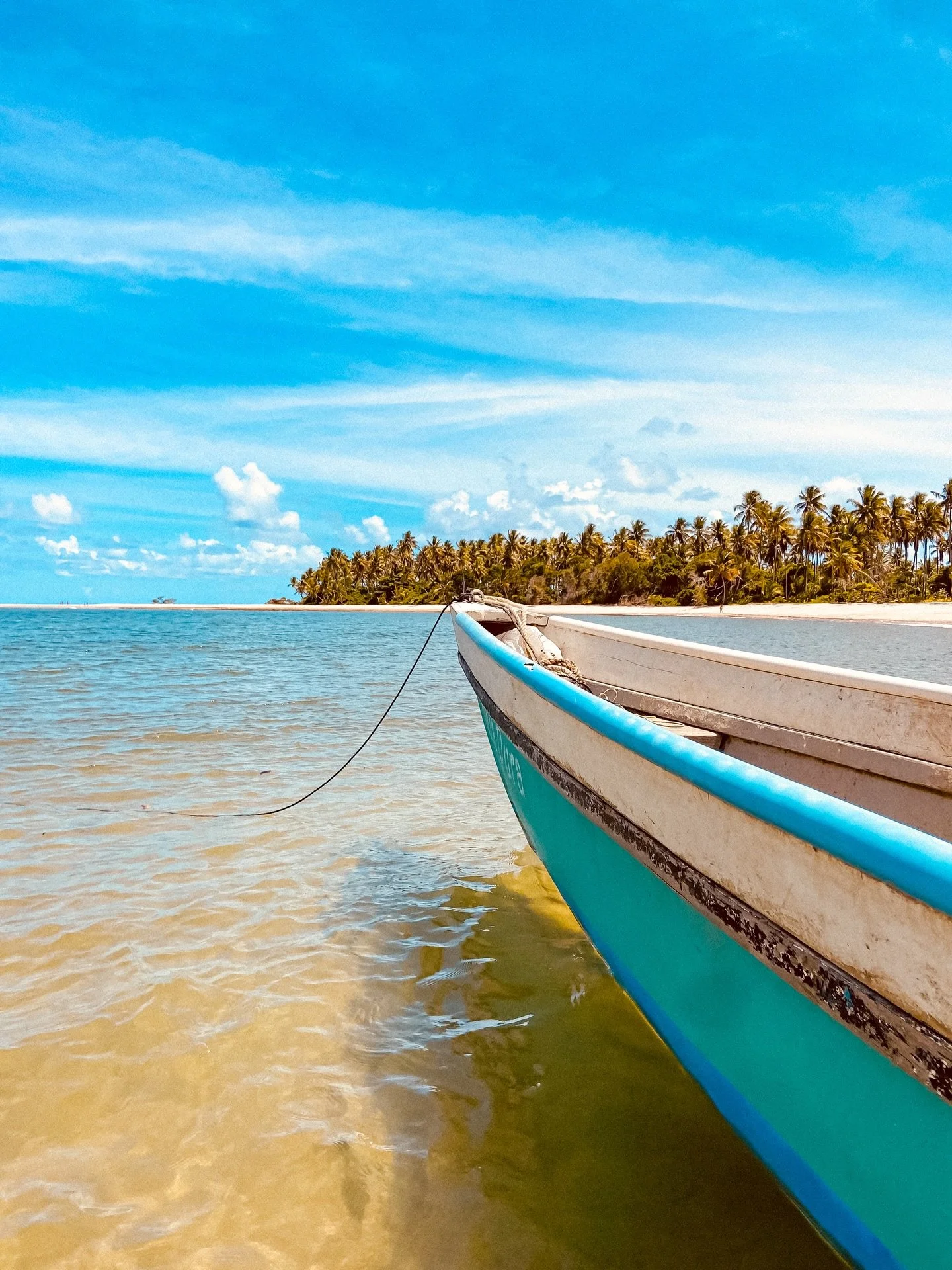 Morer&eacute; feels like a hidden shoreline suspended between tides and time on the peaceful island of Boipeba in Bahia. The journey itself sets the tone: boat rides, sandy paths and a slow approach that reminds you that untouched nature demands pres