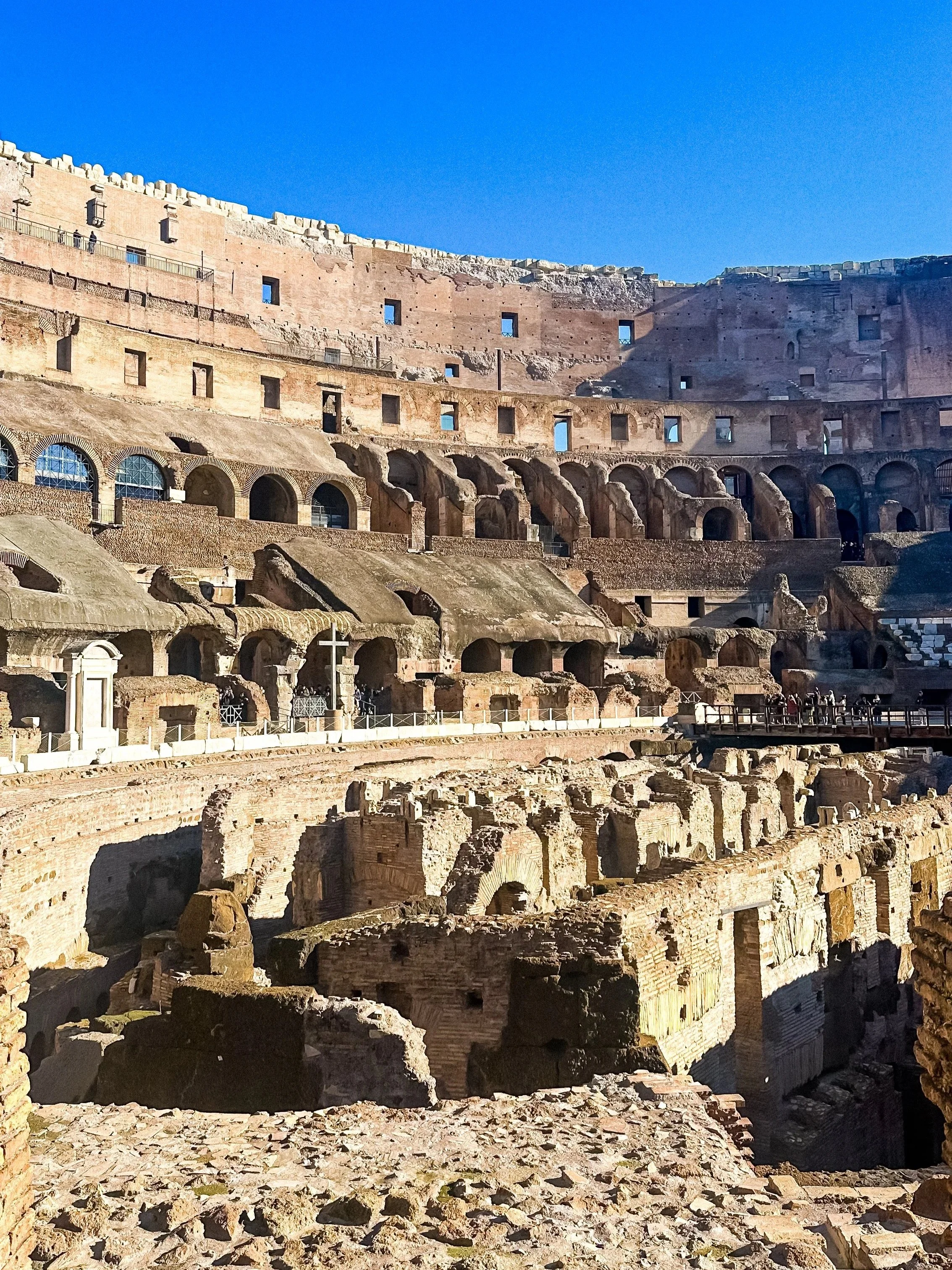 wander-senses-rome-travel-guide-colosseum-interior.jpg