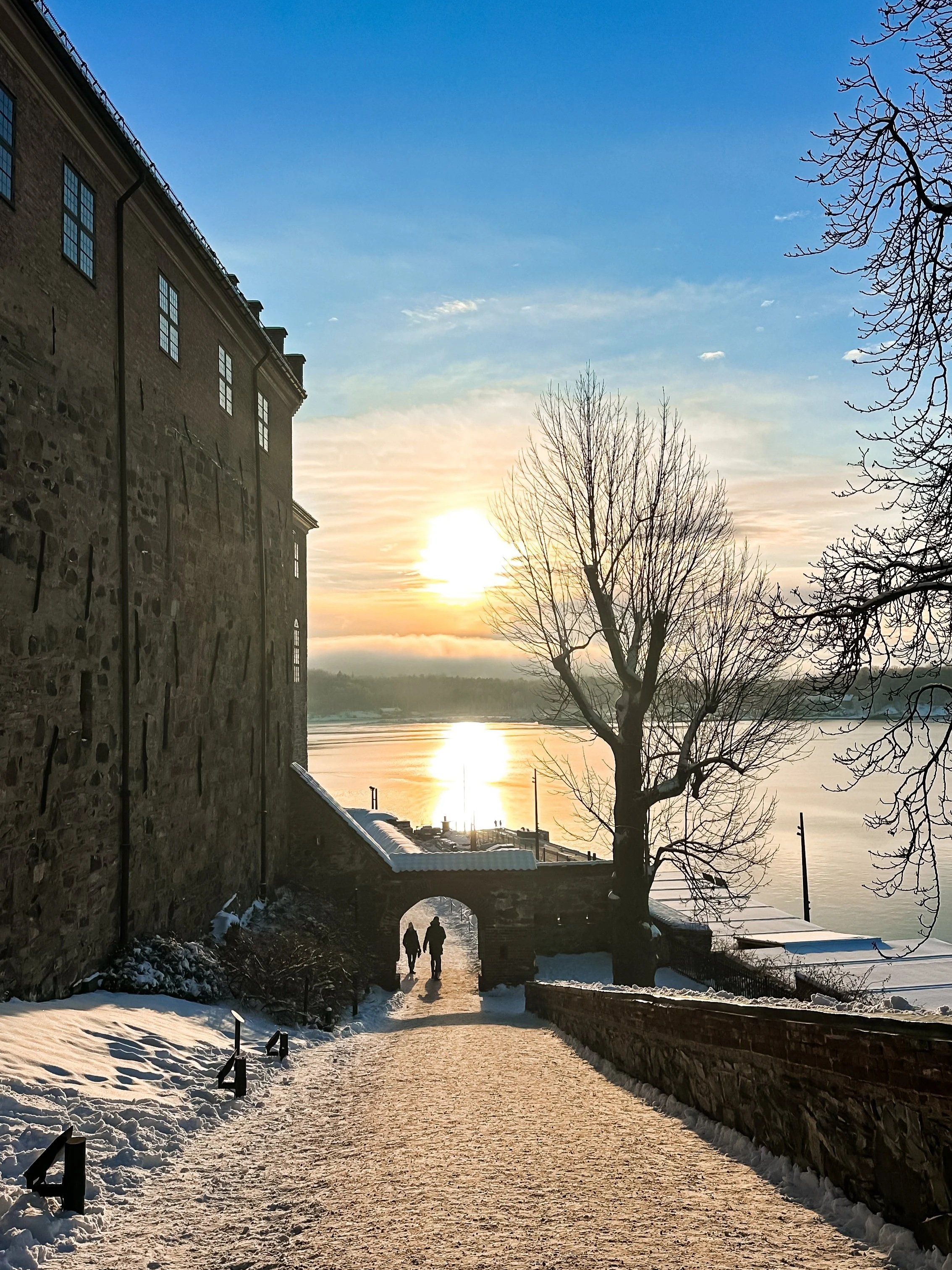 wander-senses-norway-oslo-guide--Akershus-Fortress.jpg