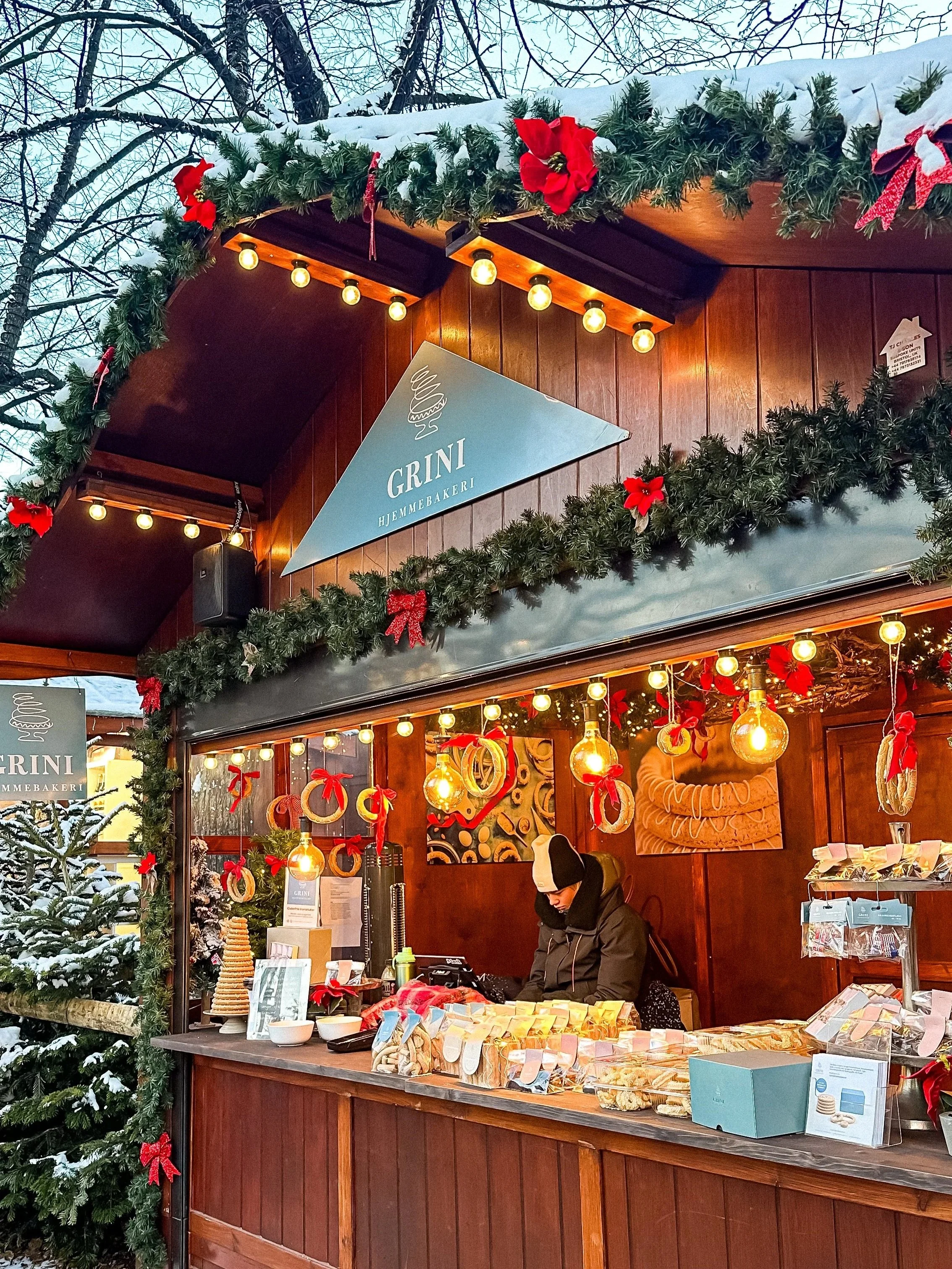 wander-senses-norway-oslo-guide-christmas-market.jpg