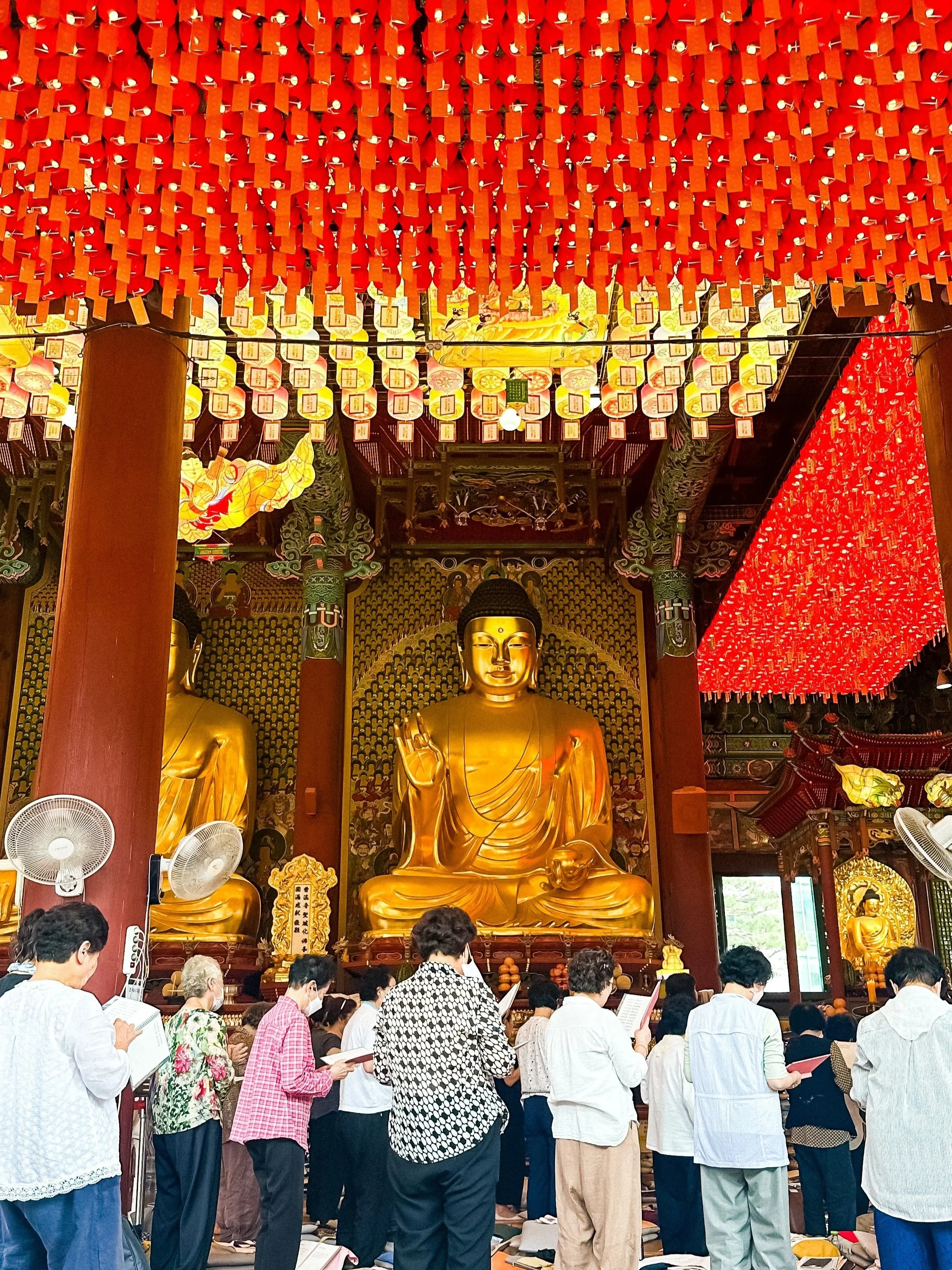 Cerimony at Jogyesa Temple