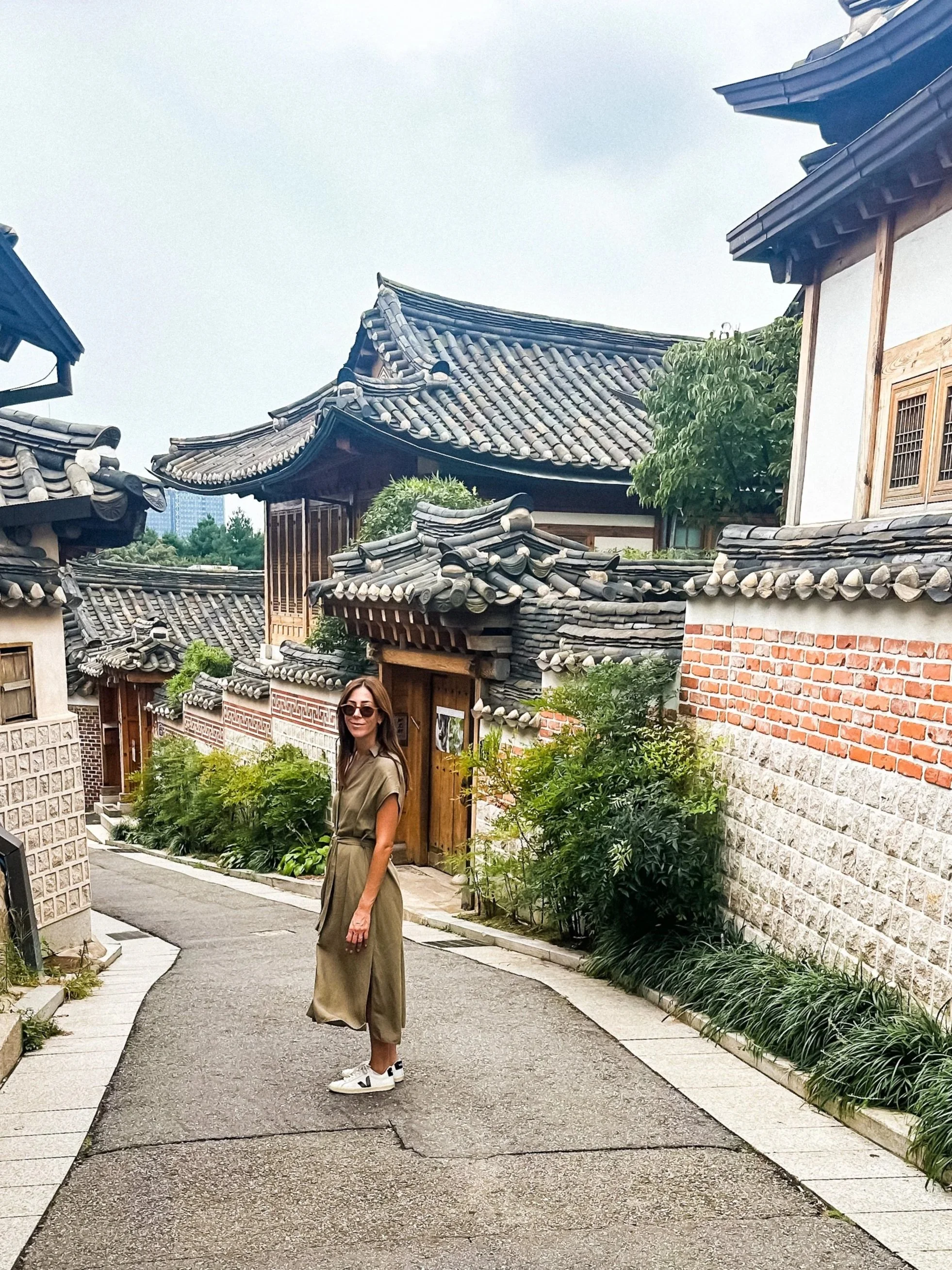 wander-senses-Bukchon-Hanok-Village-houses-seoul-south-korea.jpg