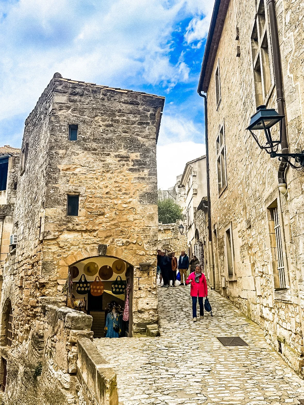 wander-senses-old-stone-houses-les-baux-de-provence-france.jpg