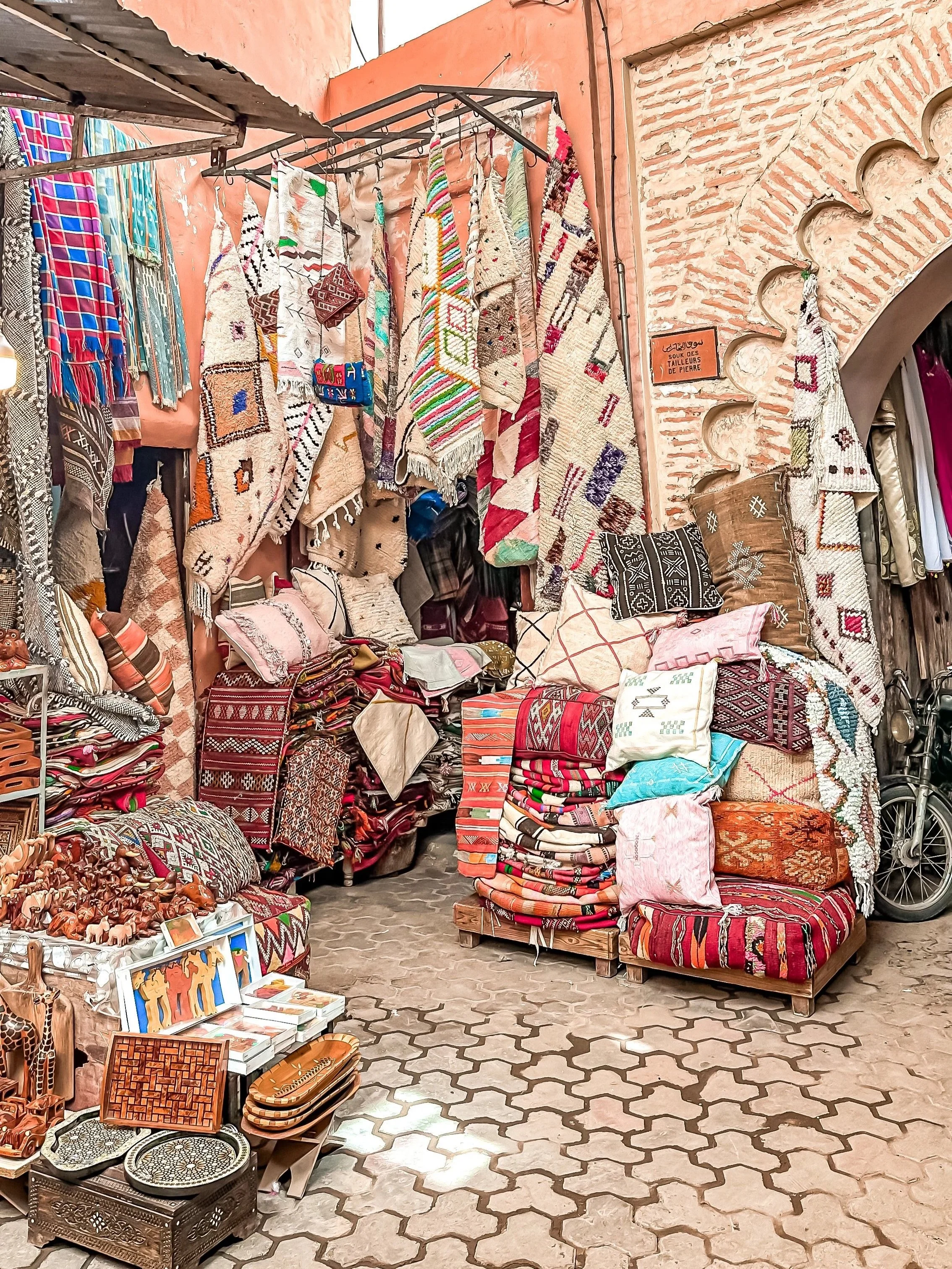 wander-senses-marrakech-souk.jpg