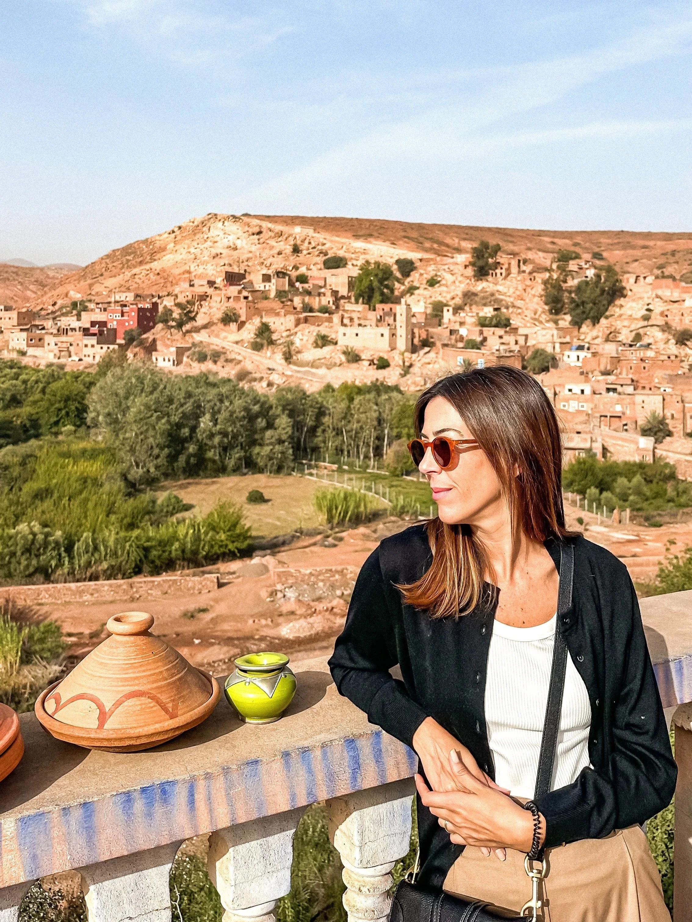wander-senses-marrakech-imlil-atlas-mountains-woman-looking.jpg