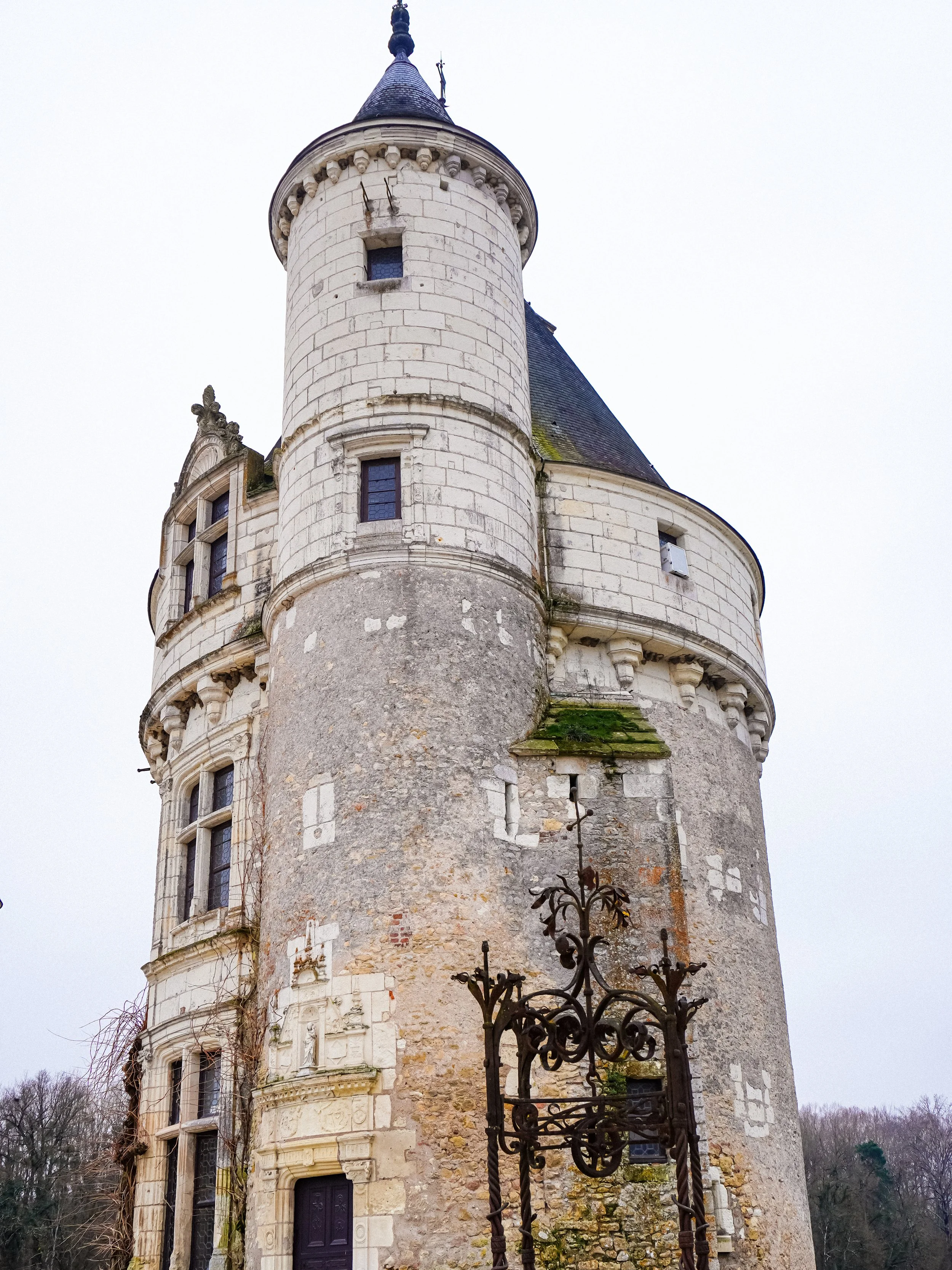 wander-senses-chateau-chenonceau-france.png