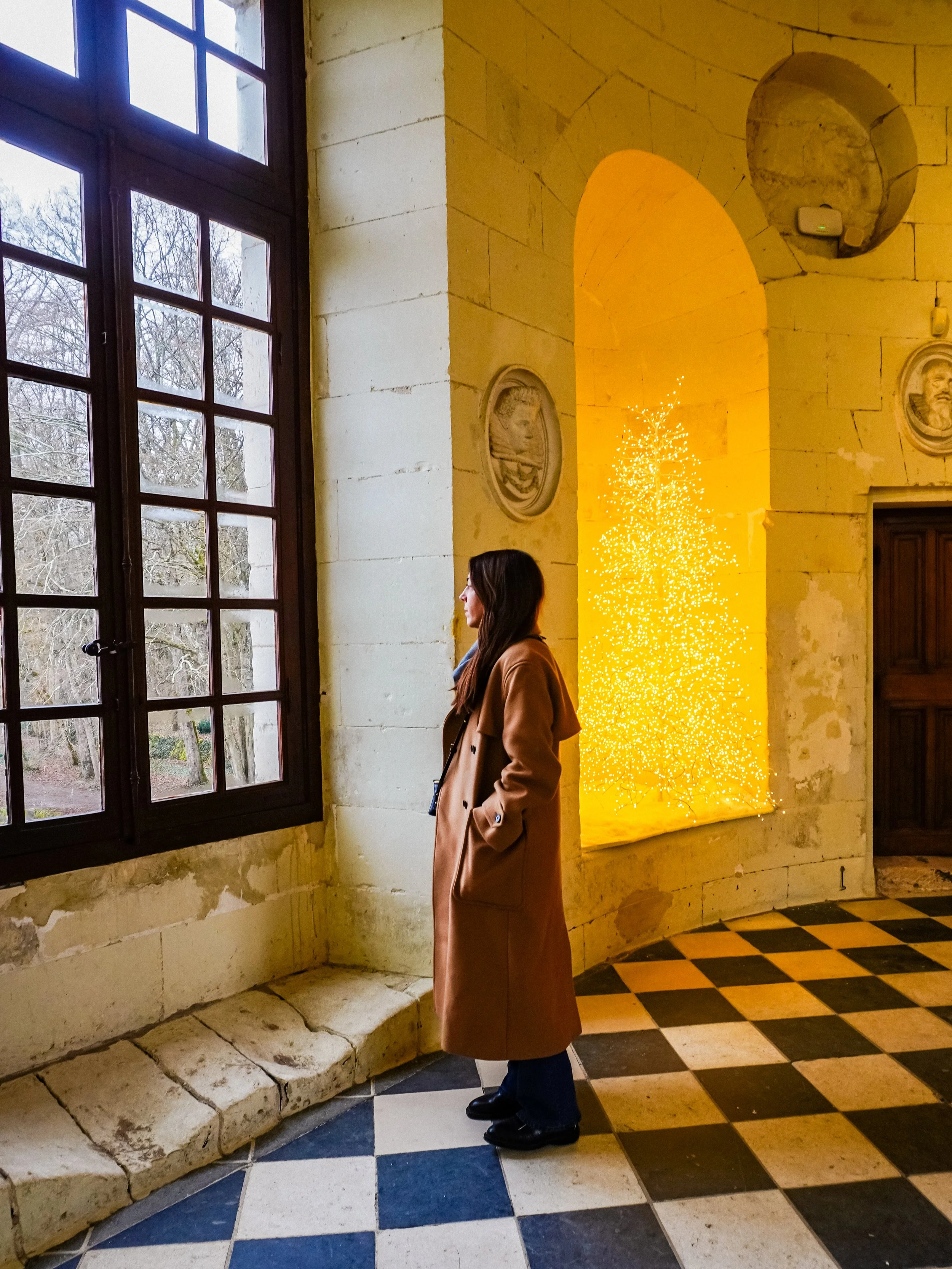 wander-senses-chateau-chenonceau-interiors-france.png