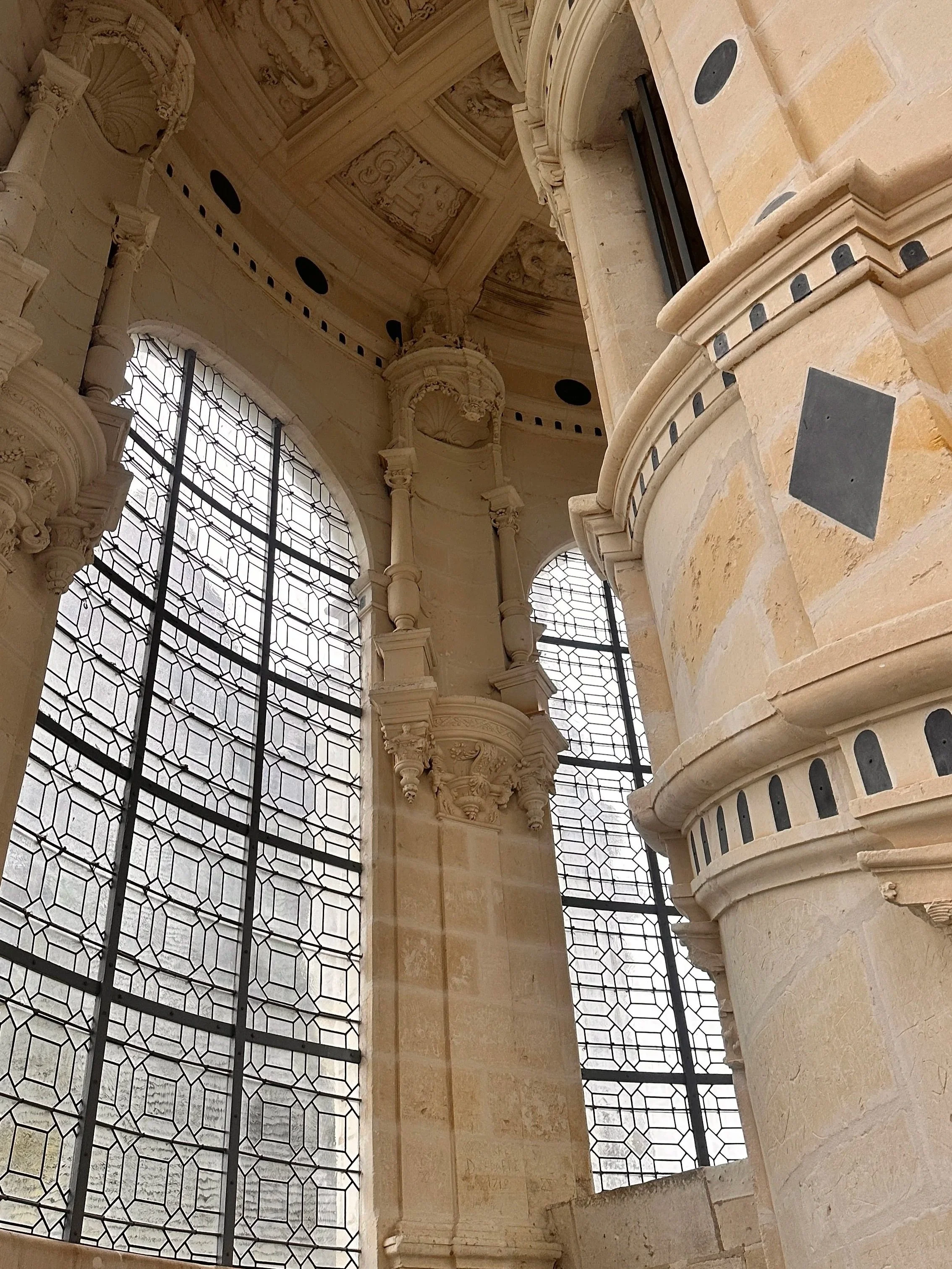 wander-senses-chateau-de-chambord-france.jpg