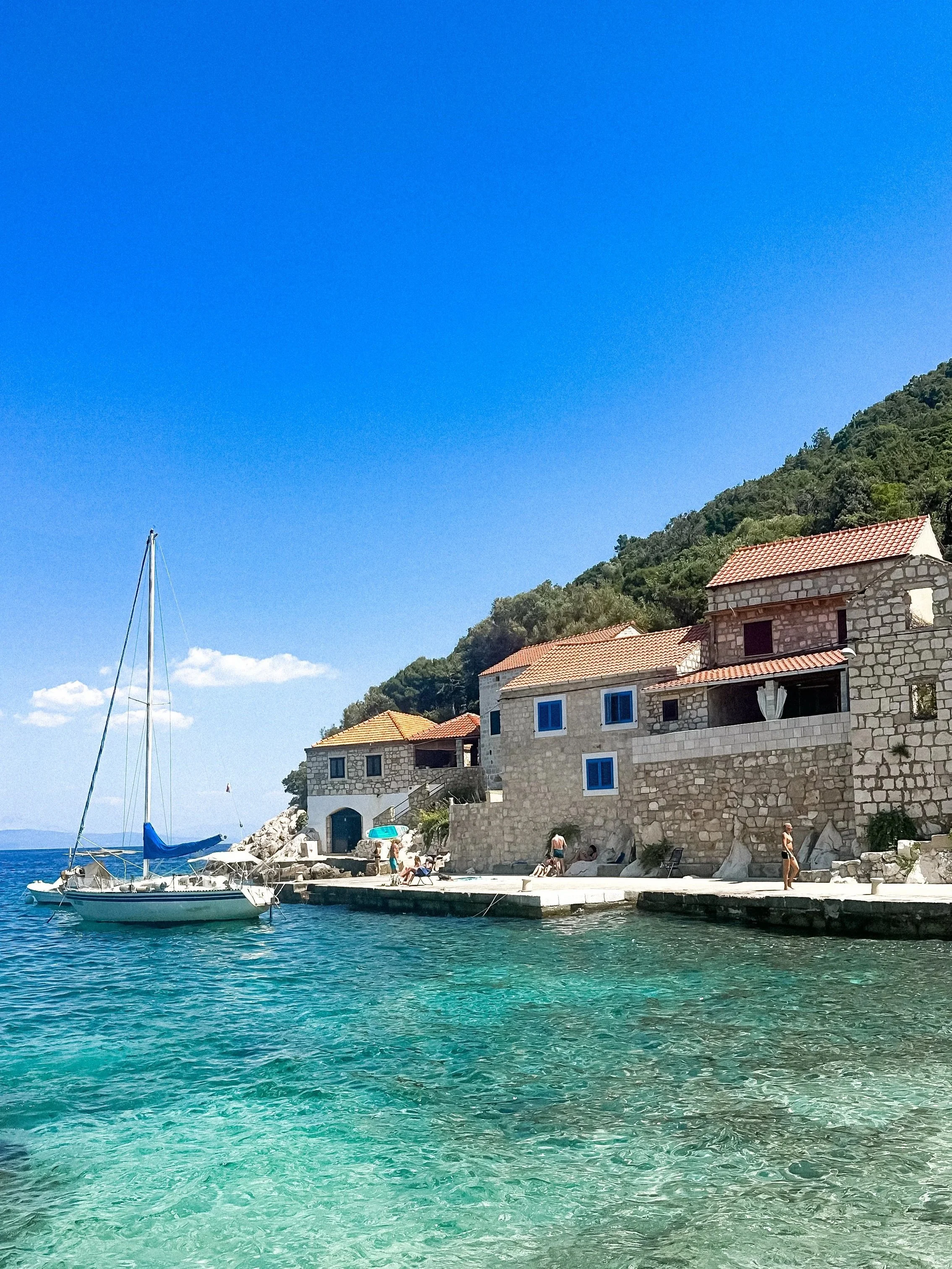 wander-senses-stone-houses-uvala-lucica-lastovo-croatia.jpg