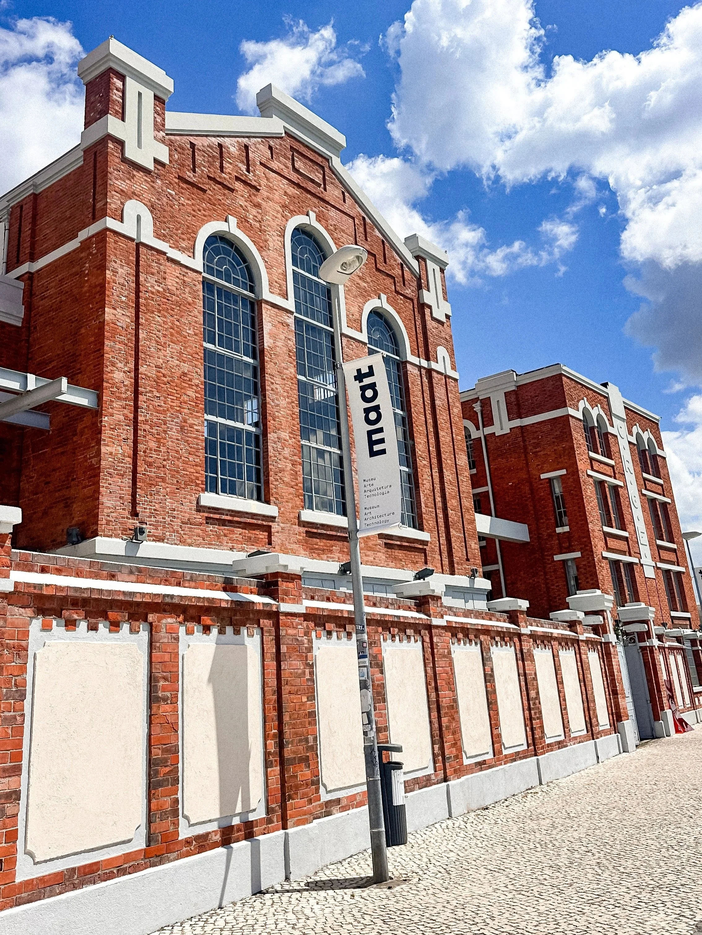 wander-senses-maat-museum-lisbon-contemporary-art-exterior-facade.jpg