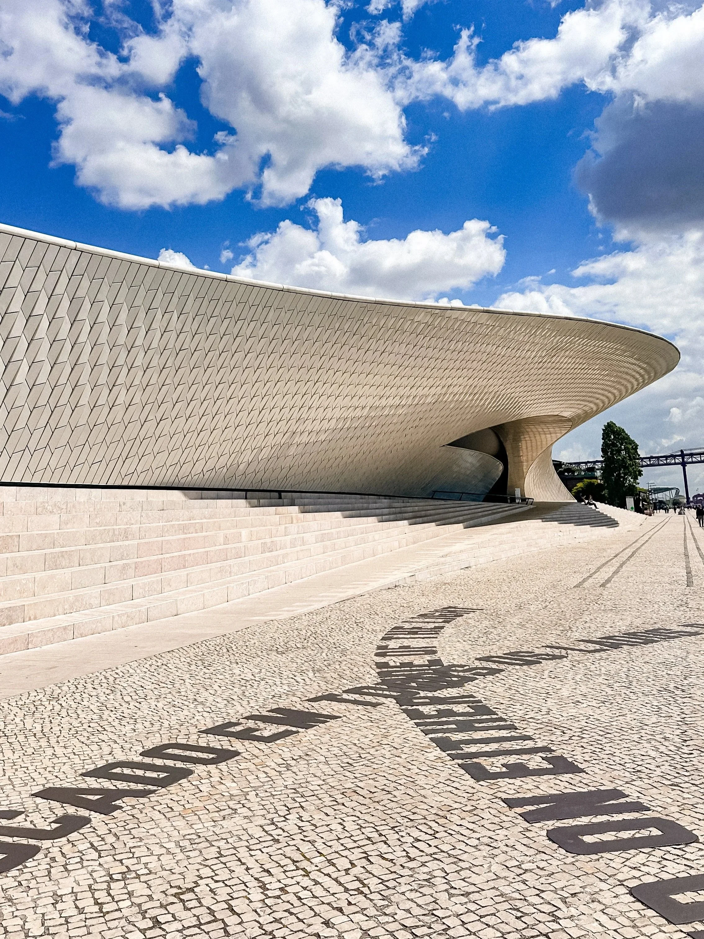 wander-senses-maat-museum-contemporary-art-external-view-tejo-river-lisbon.jpg