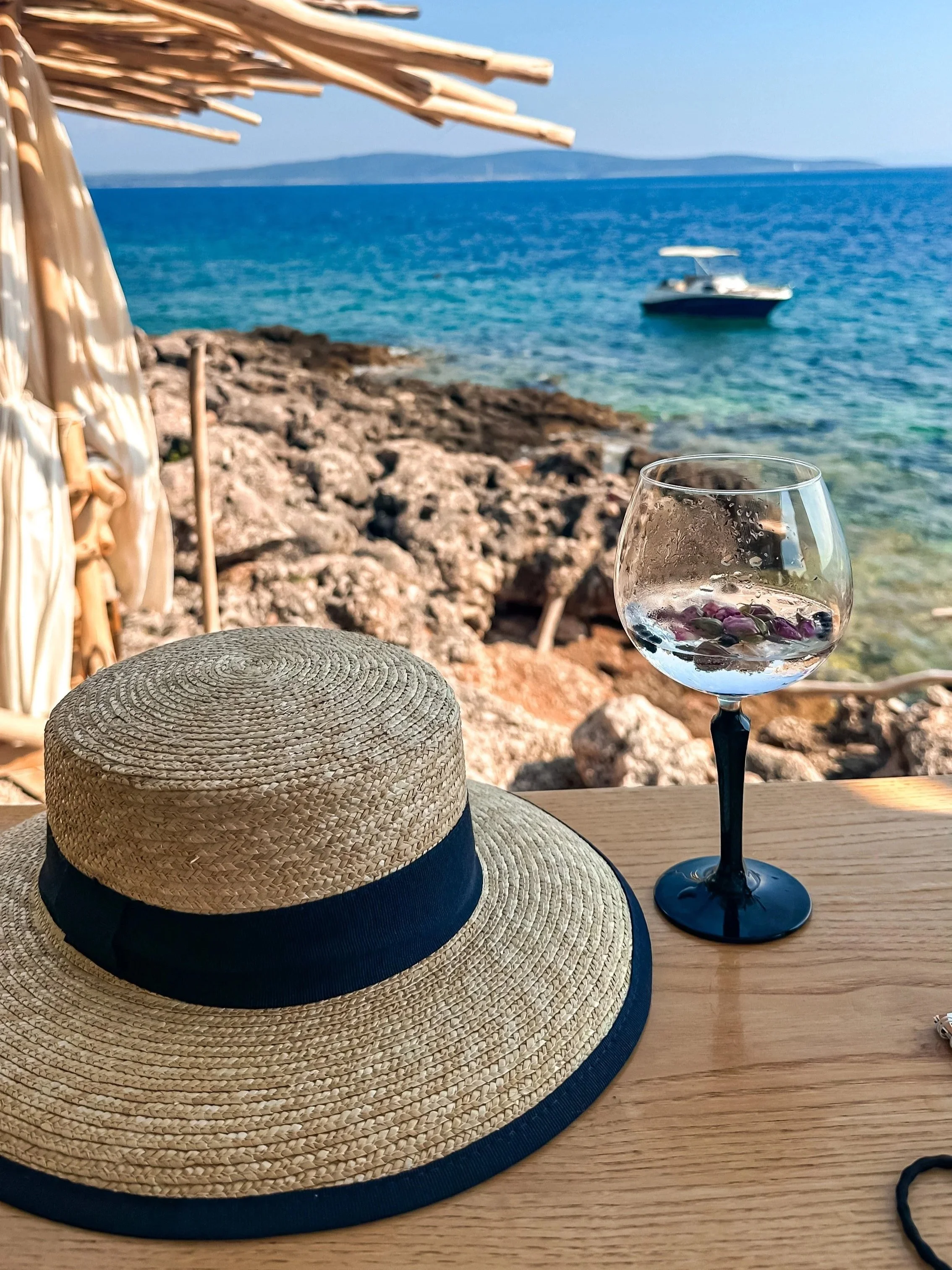 wander-senses-ivan-dolac-beach-bar-sea-view-cocktails.jpg