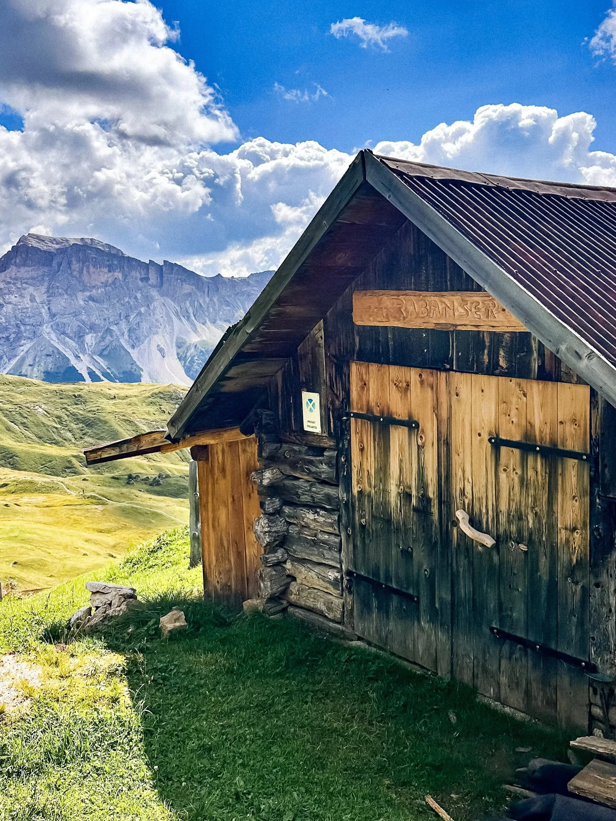 wander-senses-seceda-dolomites-italy.jpg