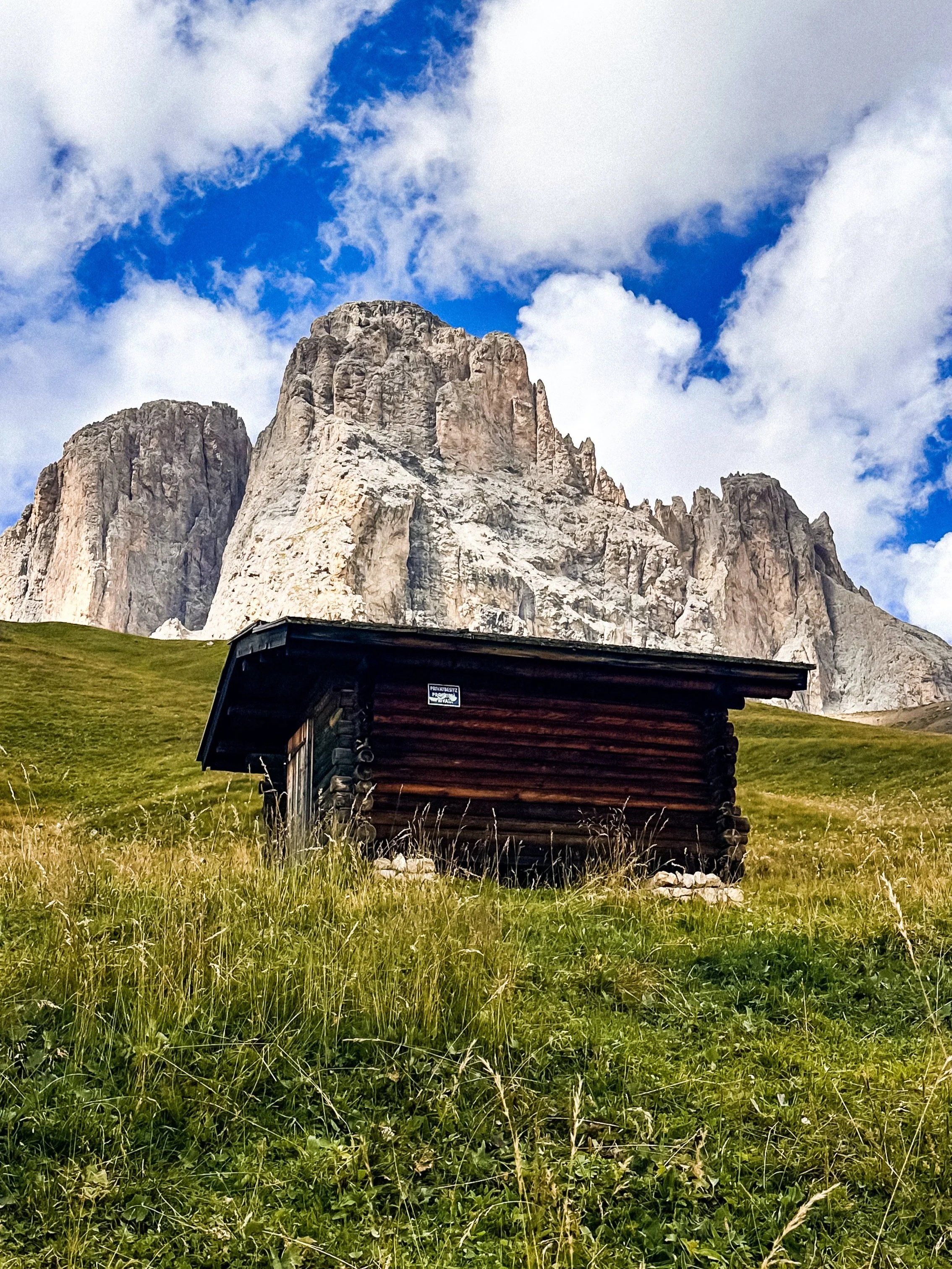wander-senses-Sassolungo-dolomites-italy.jpg