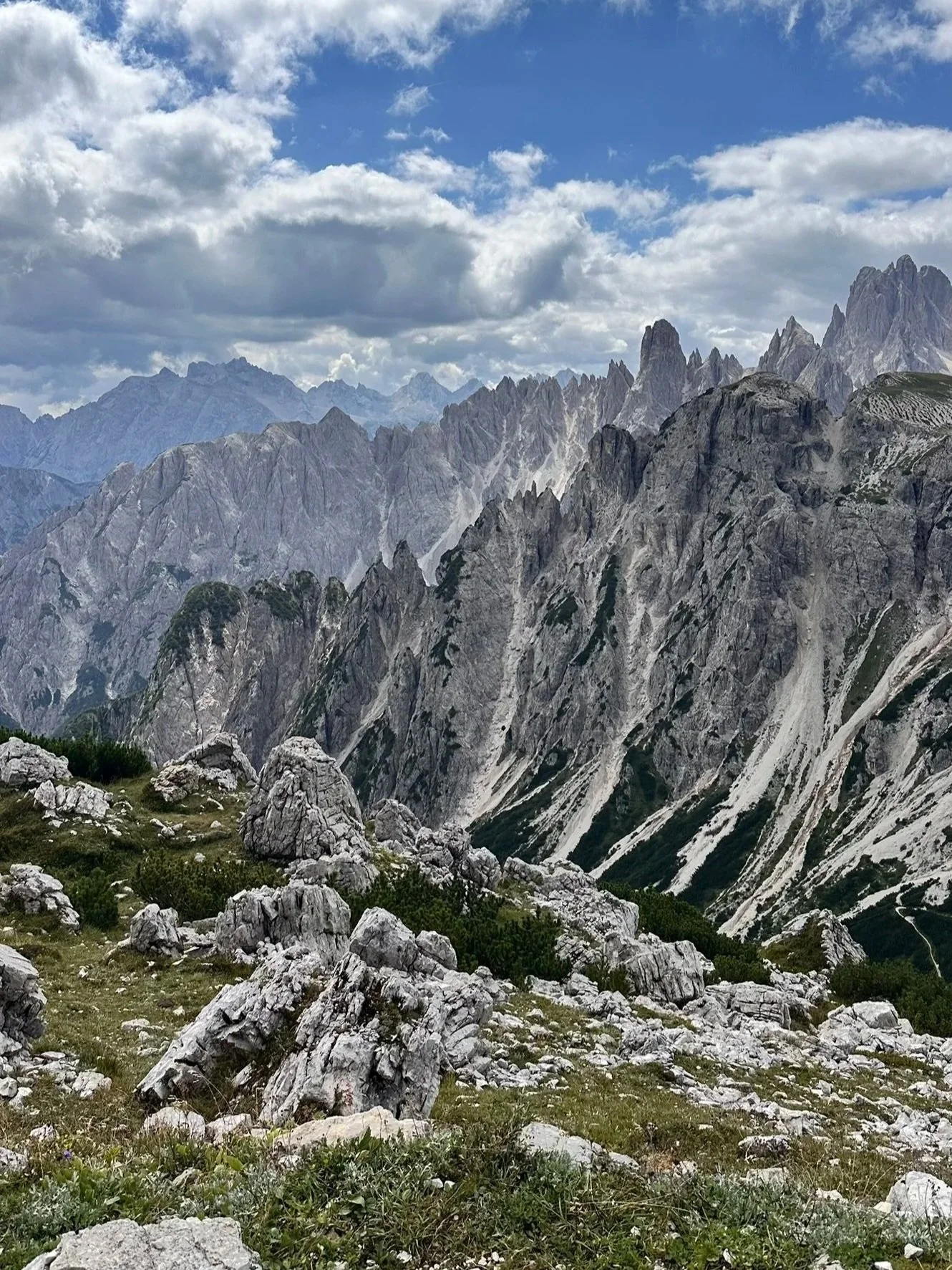 wander-senses-tre-cime-di-lavaredo-dolomites-italy.jpg