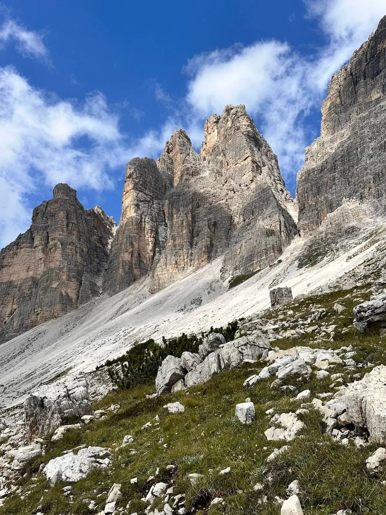 wander-senses-tre-cime-di-lavaredo-dolomites-italy.jpg
