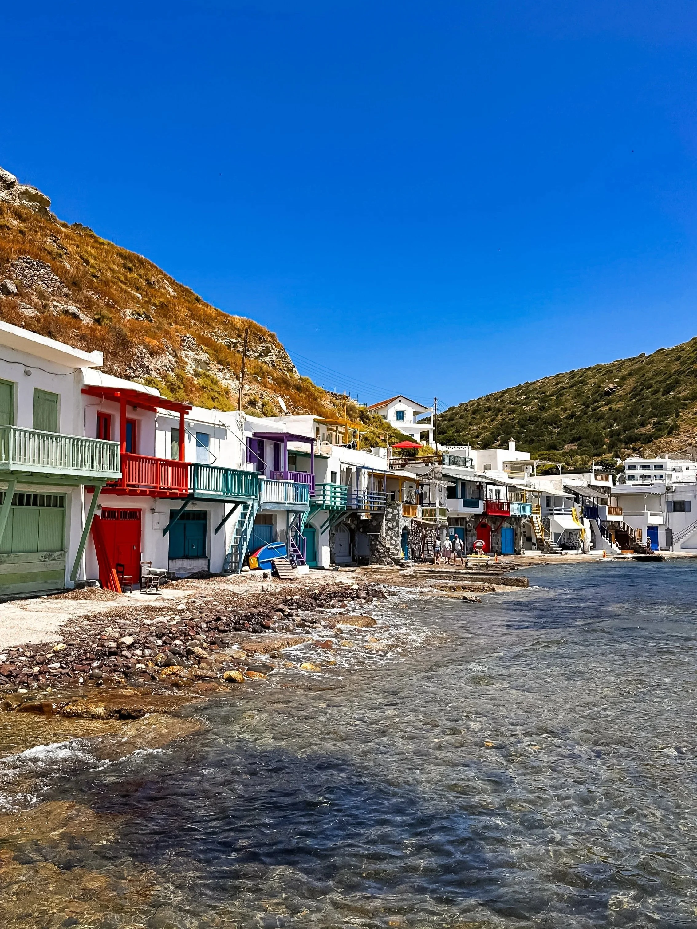 wander-senses-milos-klima-fishing-village.jpg