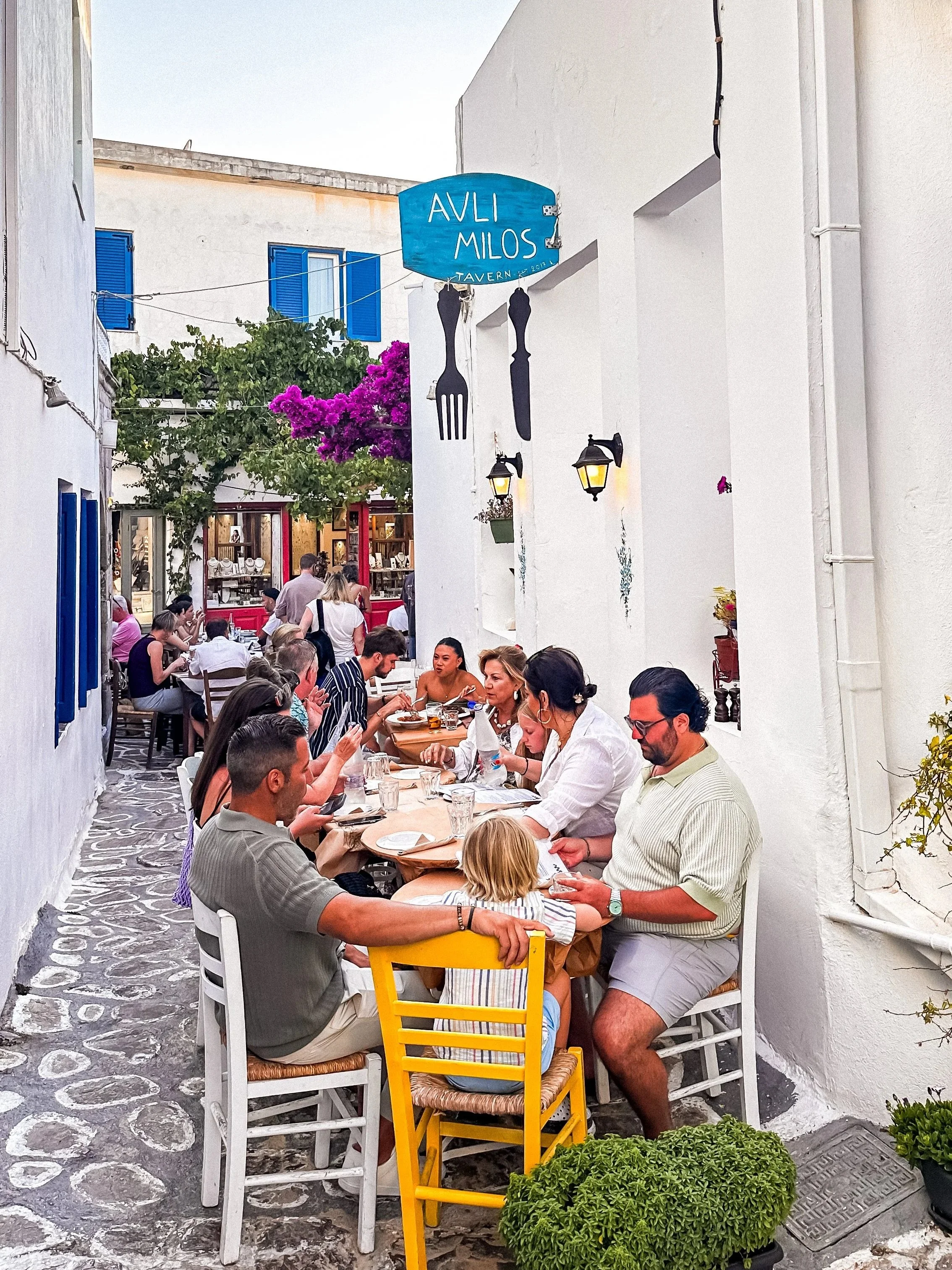 wander-senses-milos-plaka-restaurants.jpg