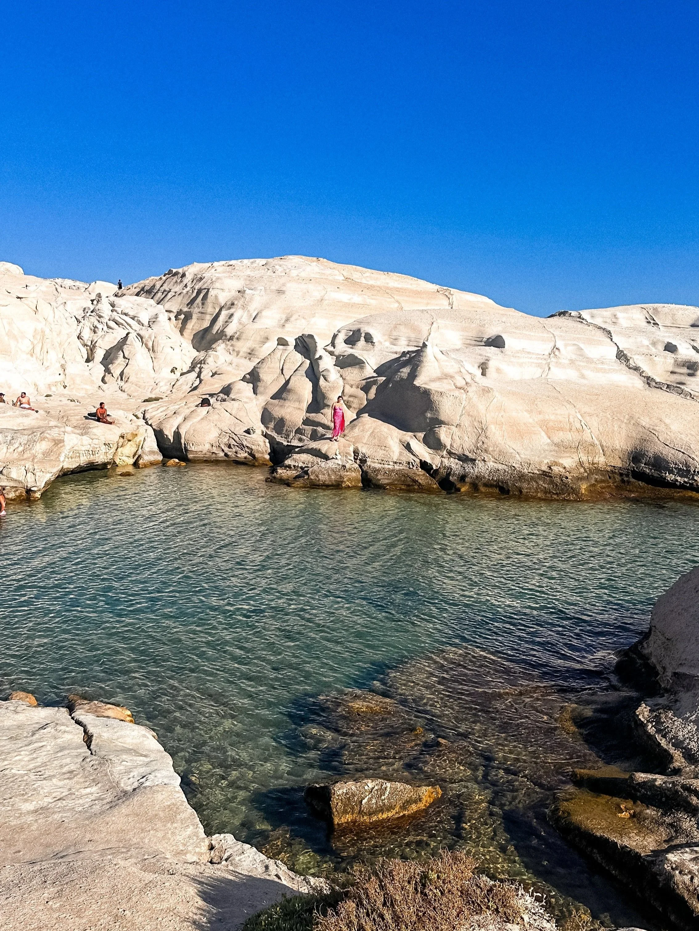 wander-senses-milos-sarakiniko-beach-12.jpg