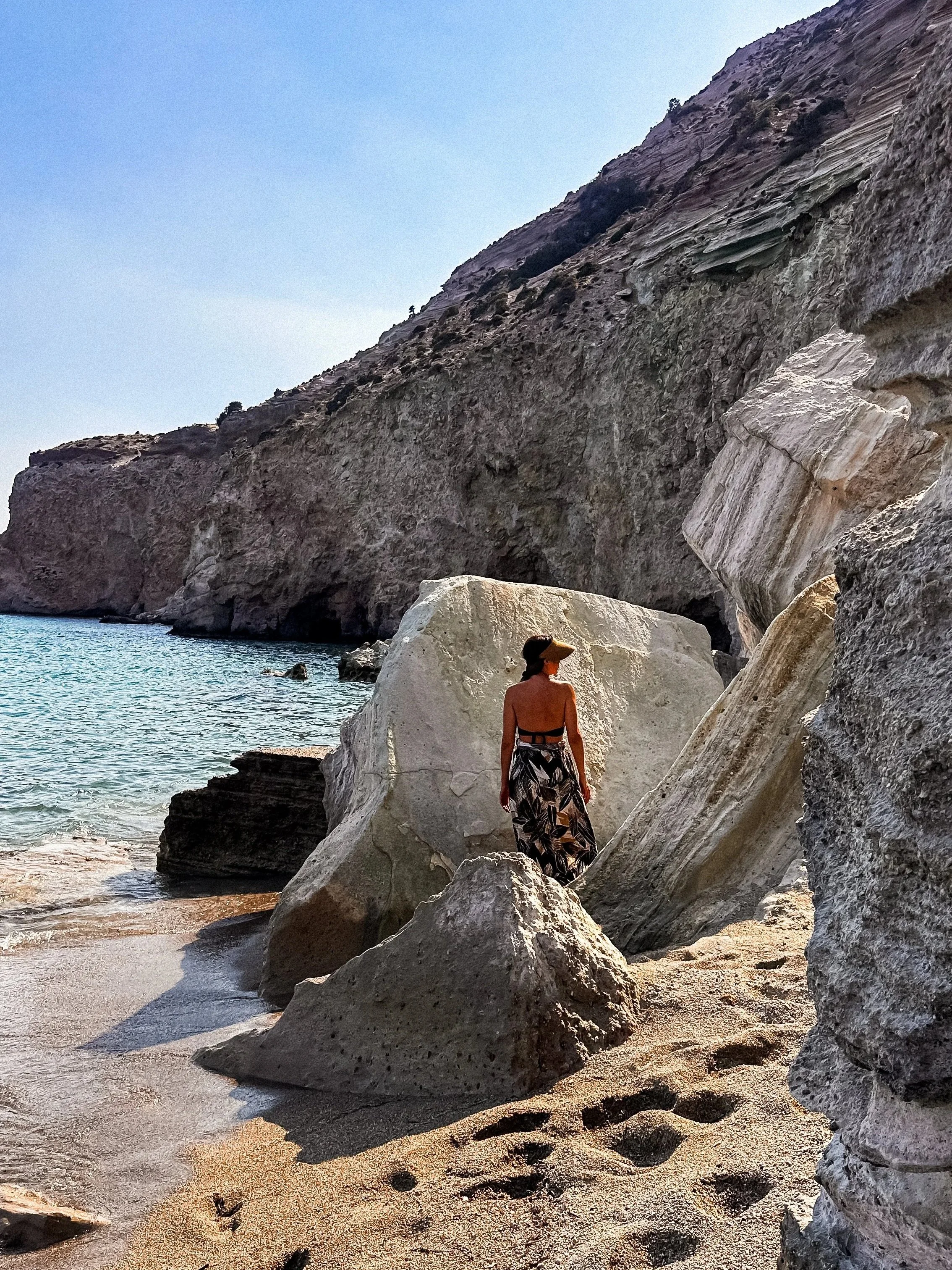 wander-senses-milos-Kalamos-beach.jpg