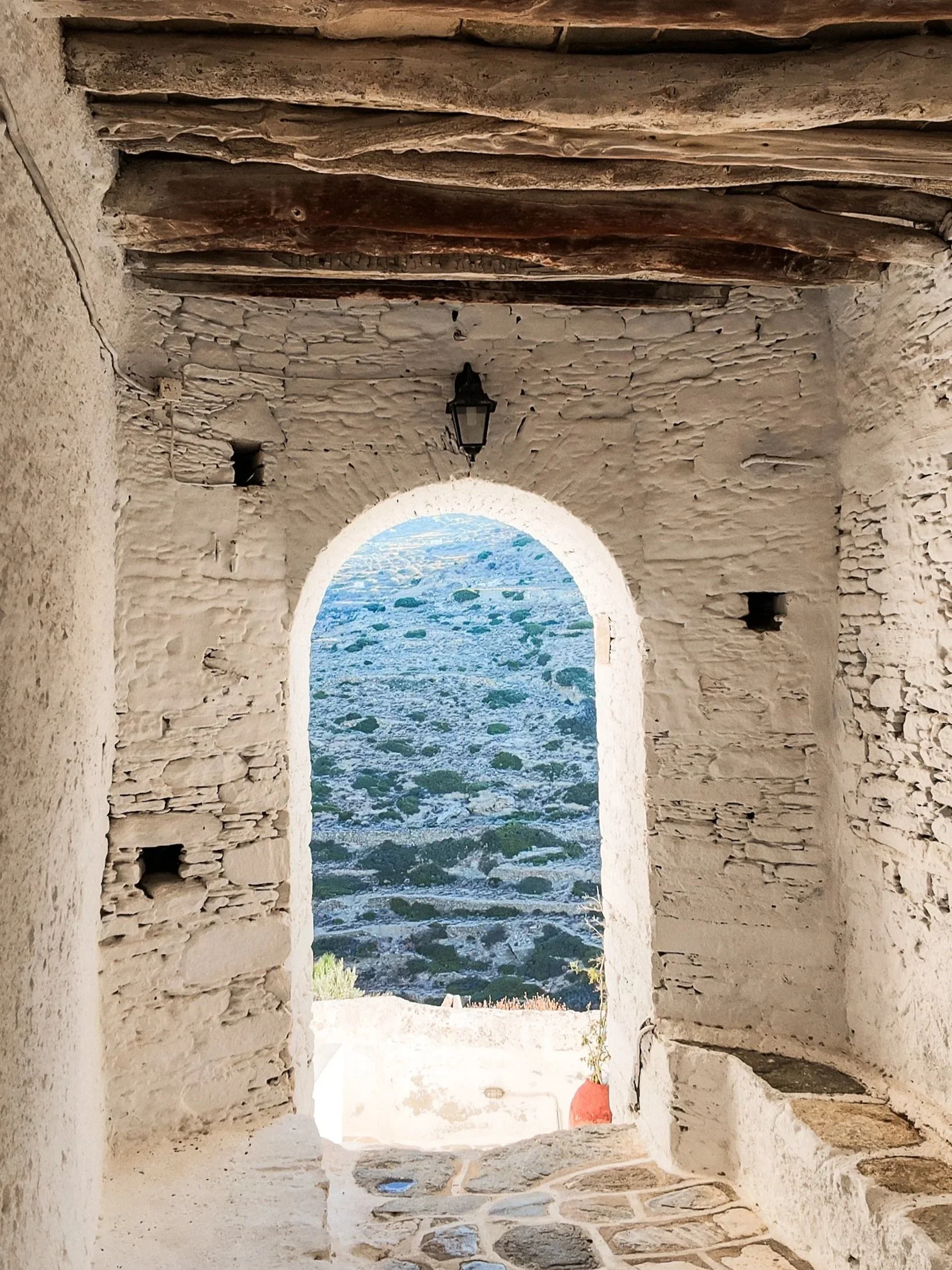 wander-senses-sifnos-kastro-old-castle.jpg