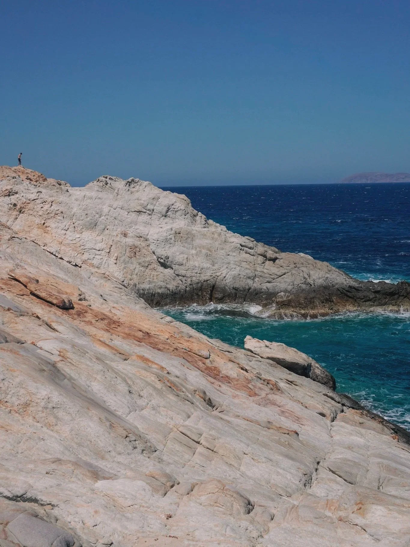 wander-senses-serifos-agios-sostis-sea-view.jpg.jpg