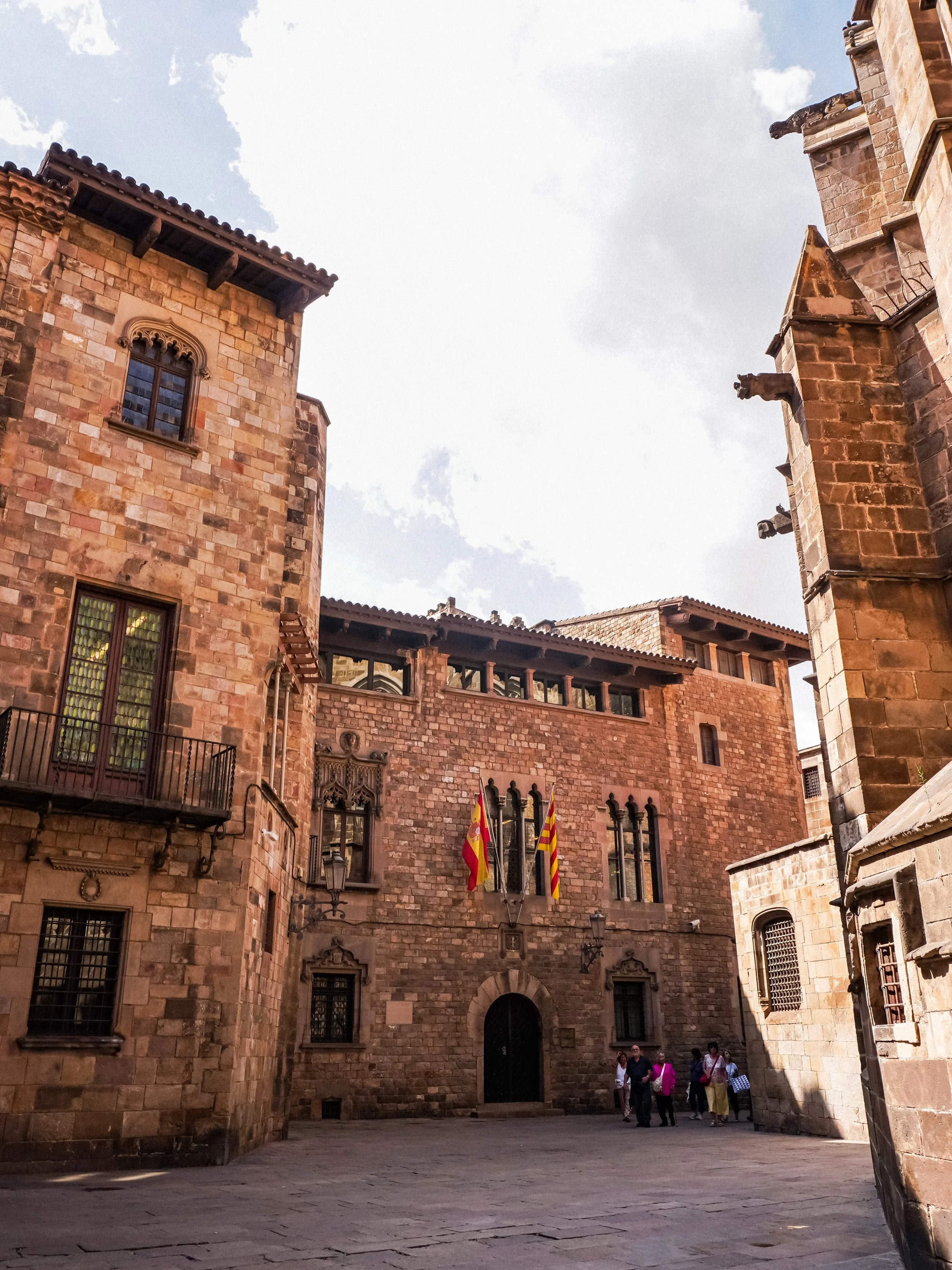 The kind of Barcelona afternoon that starts with a walk and somehow turns into dinner.

The Barri G&ograve;tic is all narrow streets, centuries-old stone fa&ccedil;ades, hidden squares and traces of Barcelona&rsquo;s Roman and medieval past. Walk a f
