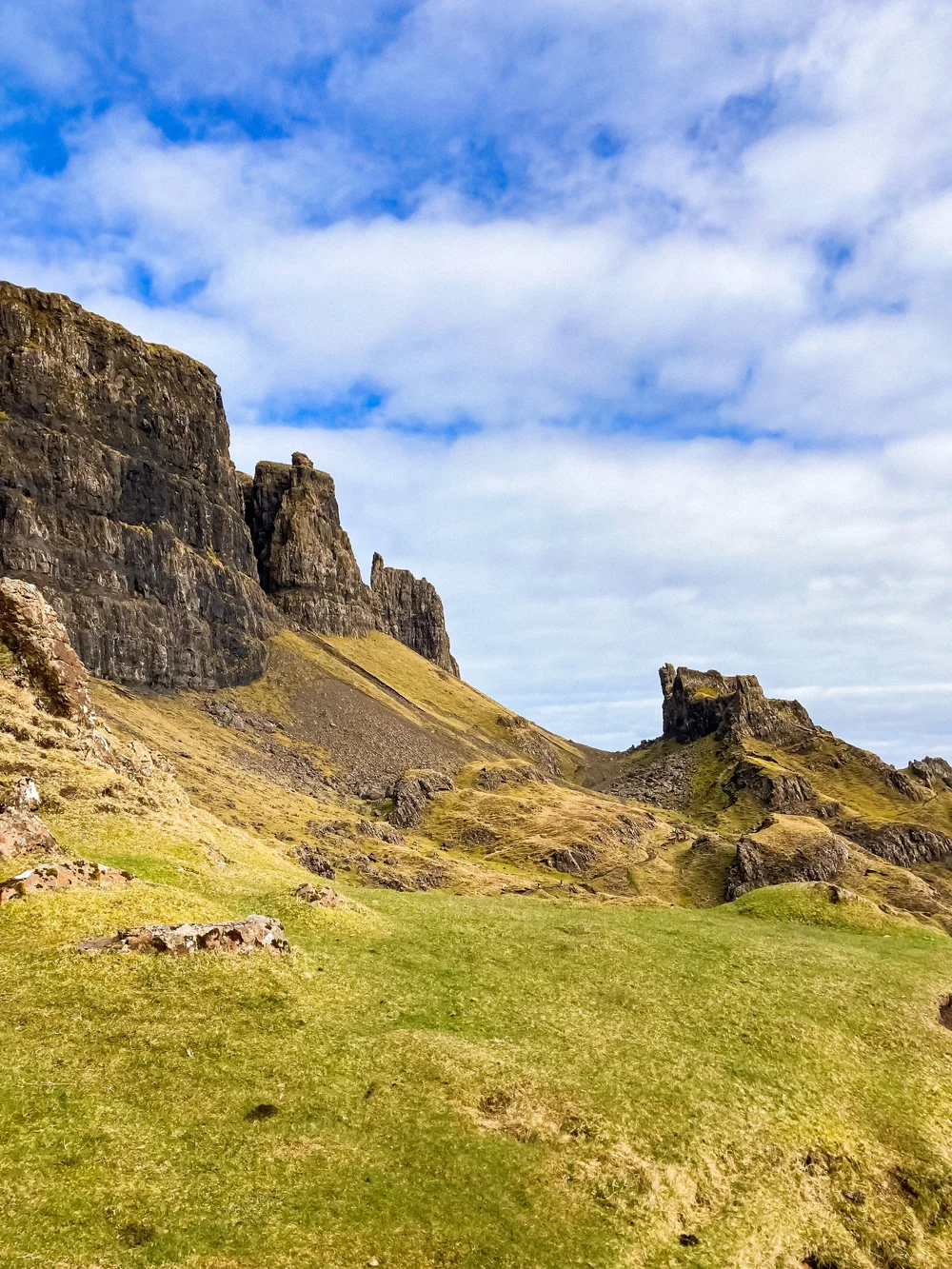 wander-senses-quiraing-trail-skye-island-scotland.jpg