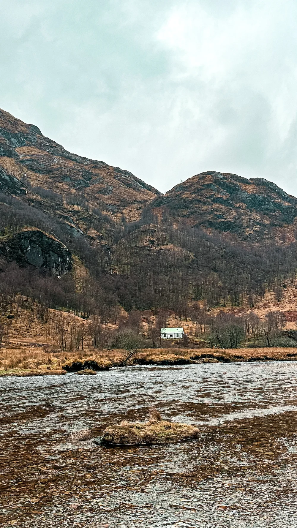 wander-senses-glencoe-trail-river-highlands-scotland.jpg